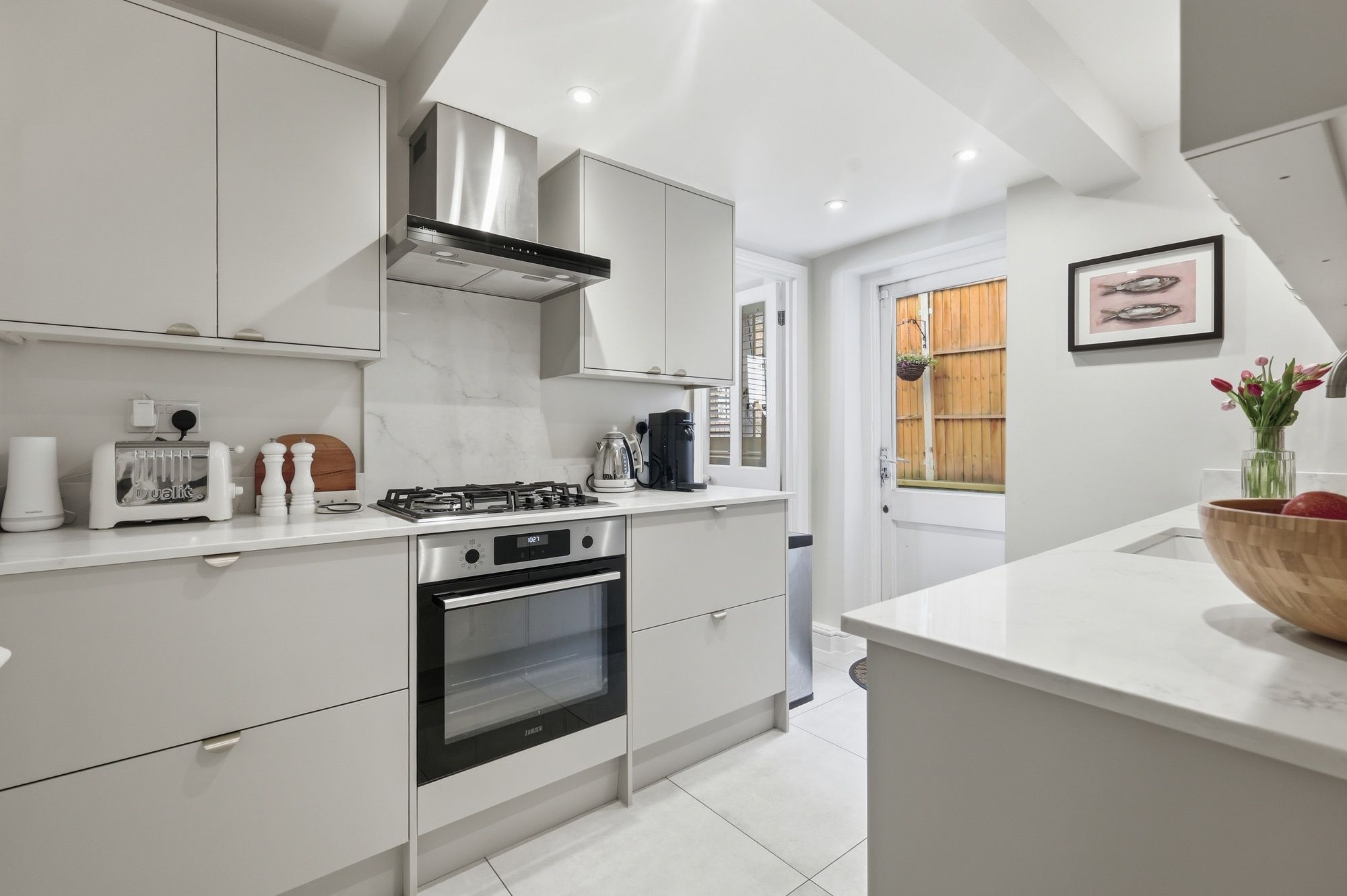 2 bed flat for sale in Dawlish Road, Leyton, E10 2
