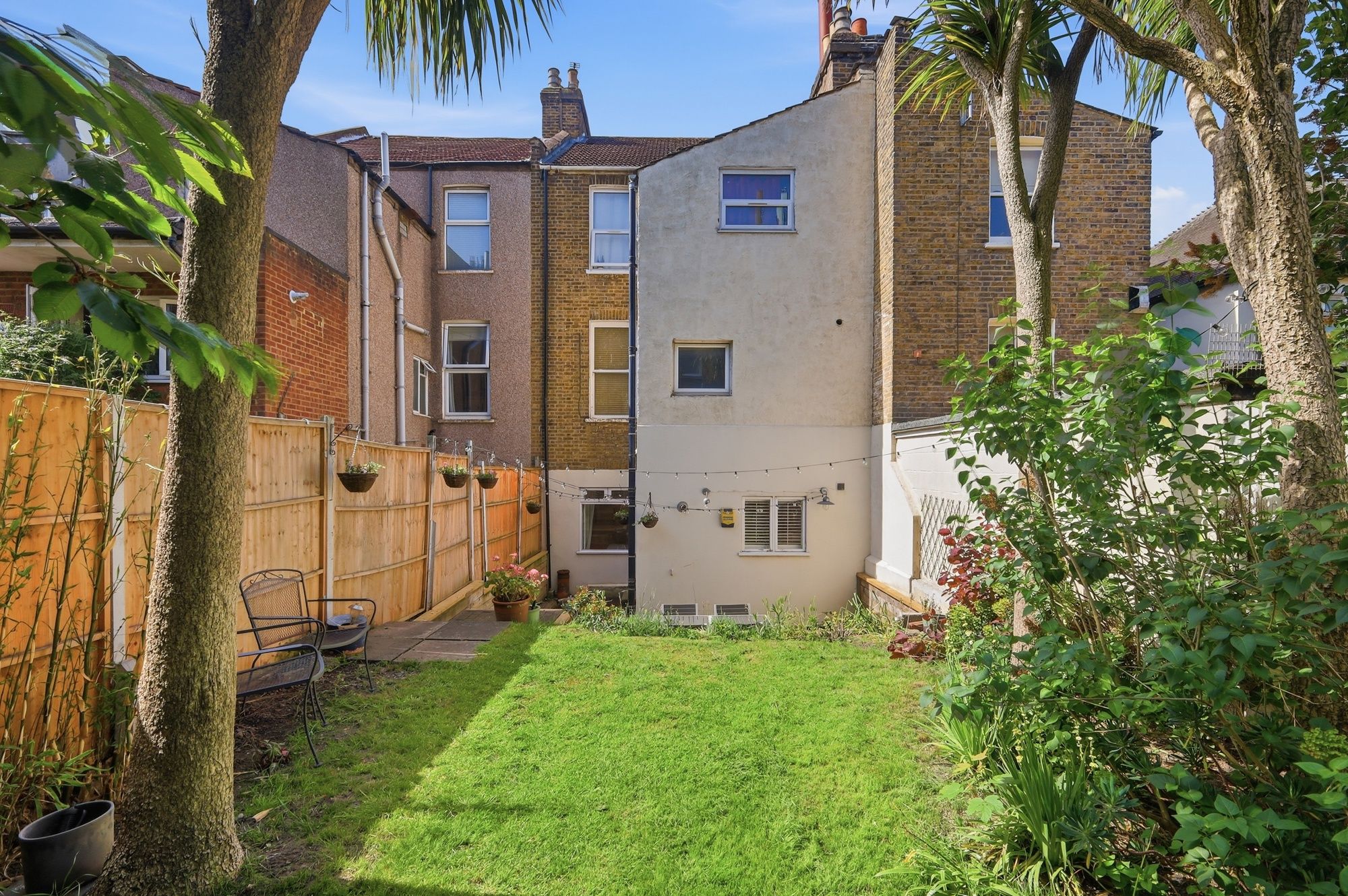 2 bed flat for sale in Dawlish Road, Leyton, E10  - Property Image 4
