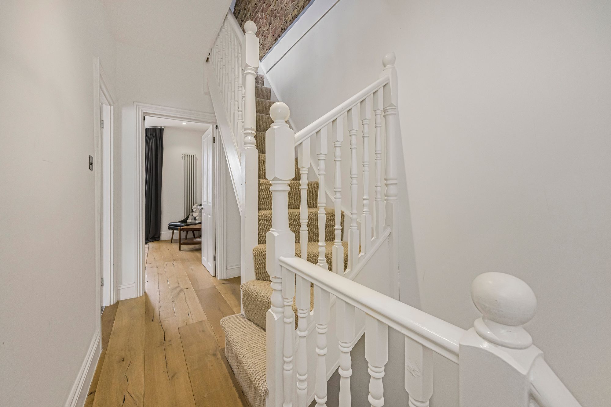 2 bed flat for sale in Francis Road, Leyton, E10  - Property Image 10