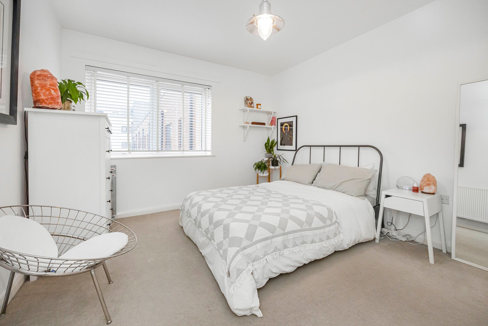 2 bed flat for sale in Manston Court, Walthamstow, E17  - Property Image 9