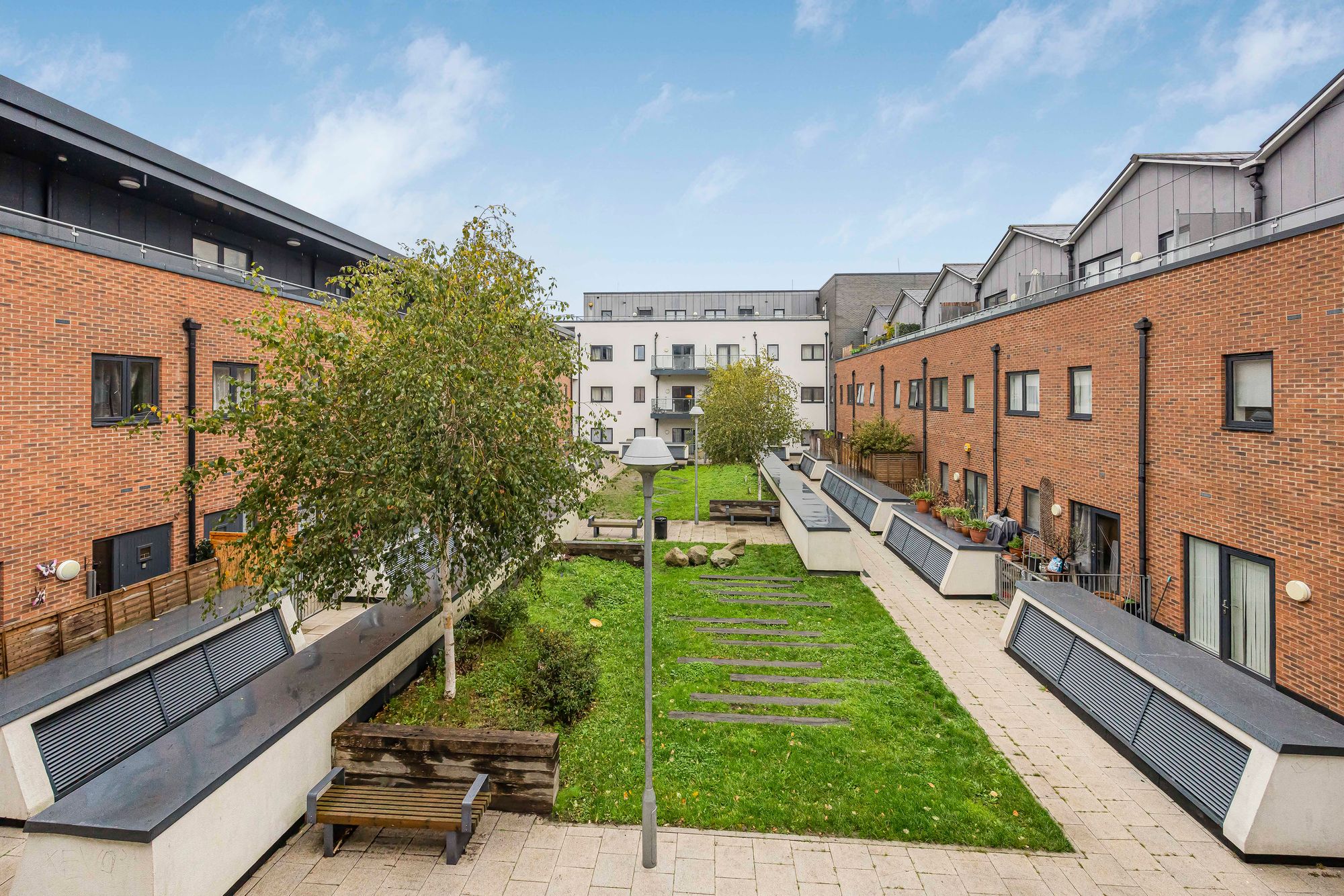 2 bed flat for sale in Manston Court, Walthamstow, E17  - Property Image 13