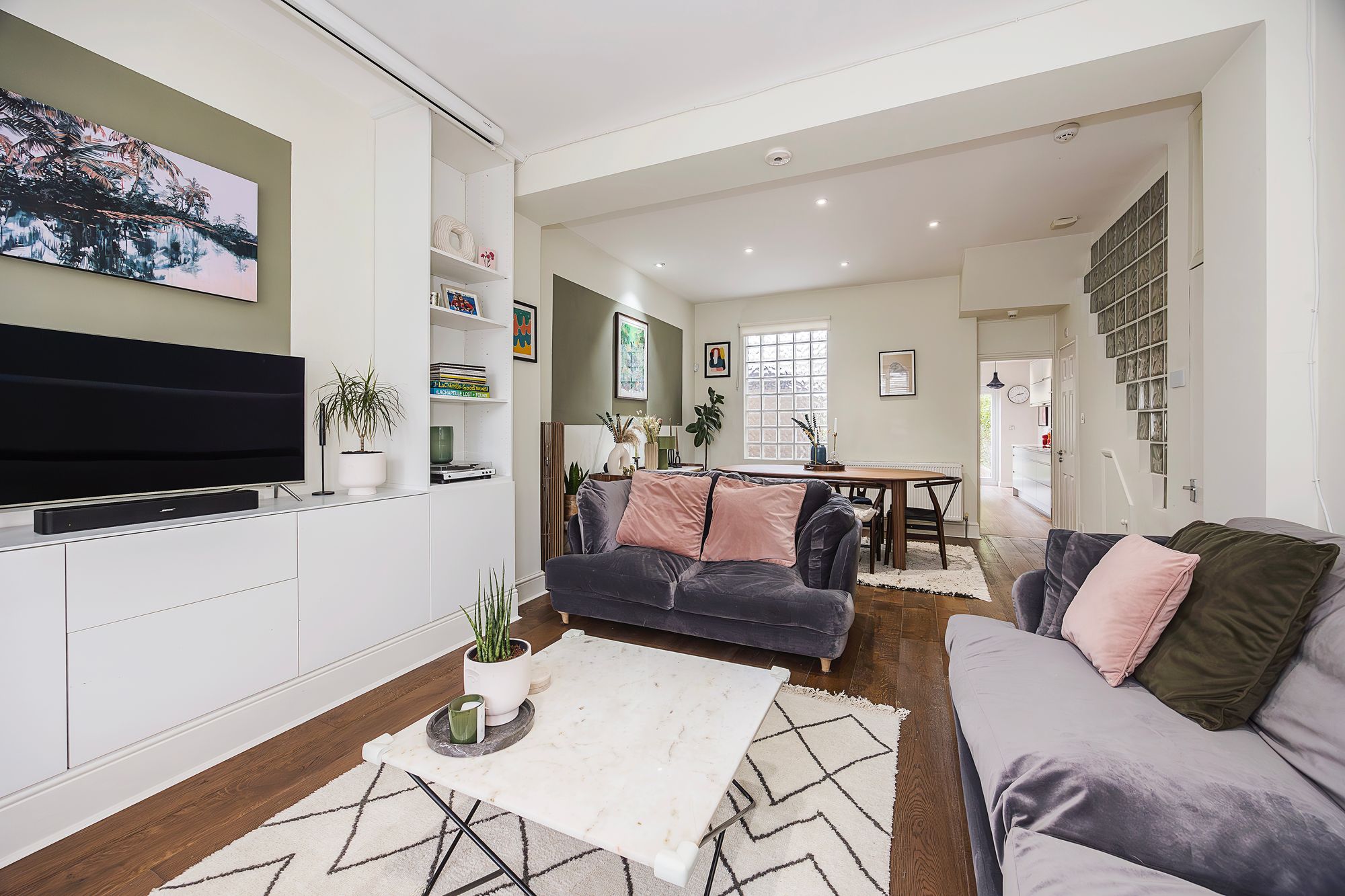 4 bed flat to rent in Adelaide Road, Leyton, E10  - Property Image 2