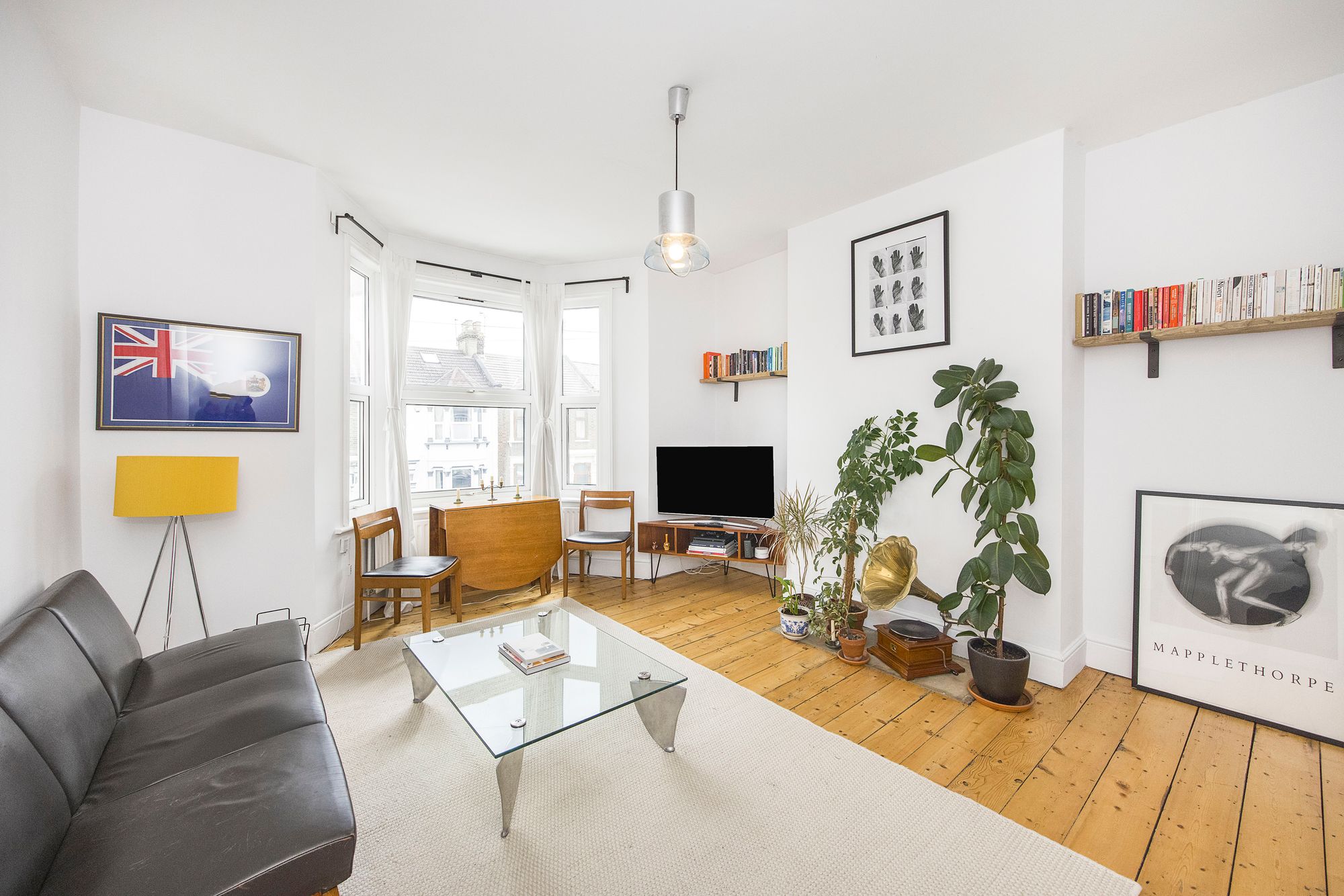 2 bed flat for sale in Grove Green Road, Leytonstone, E11  - Property Image 2