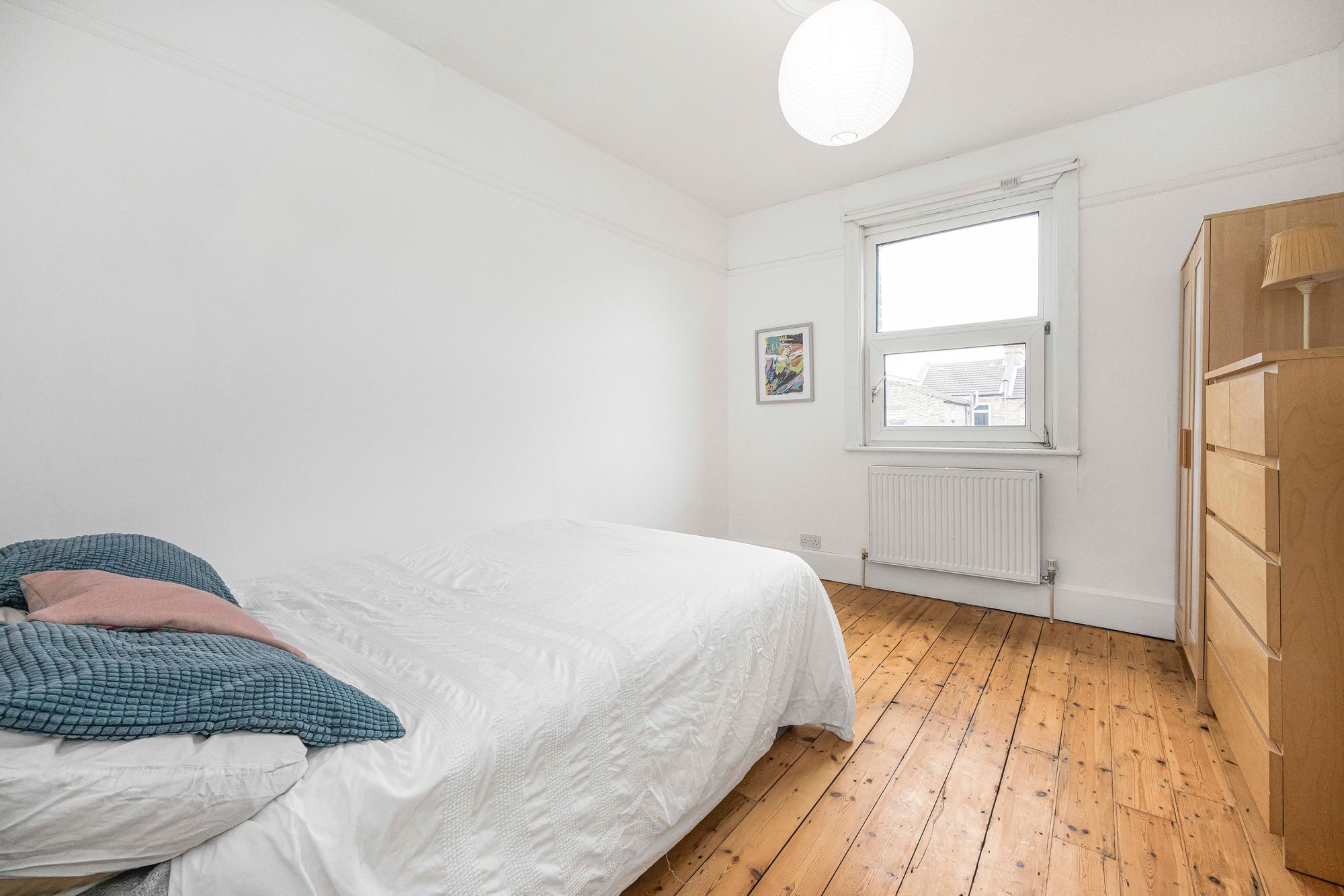 3 bed mid-terraced house for sale in Chesterfield Road, Leyton, E10 15