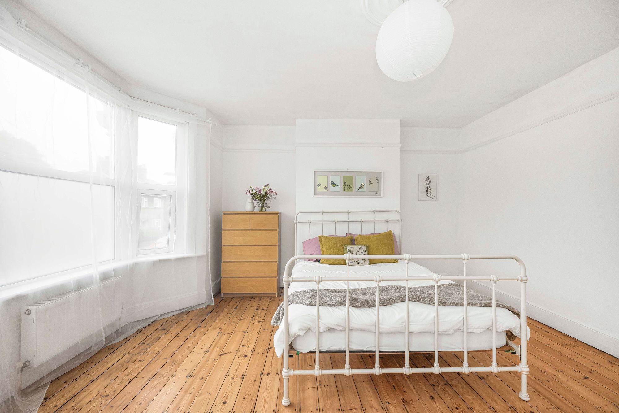 3 bed mid-terraced house for sale in Chesterfield Road, Leyton, E10  - Property Image 14