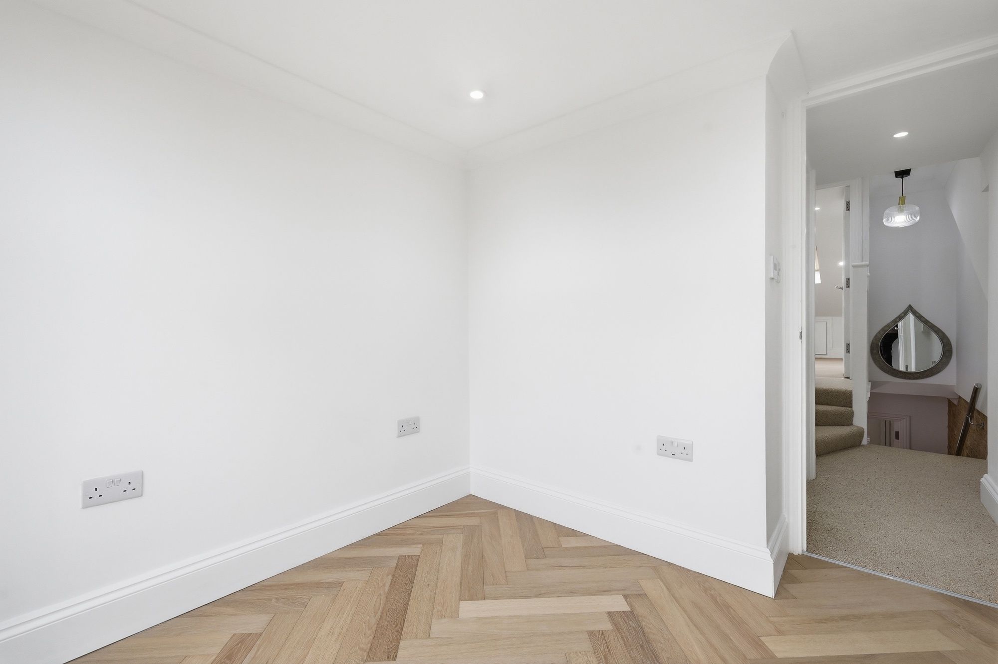 5 bed mid-terraced house for sale in Chichester Road, Leytonstone, E11  - Property Image 20