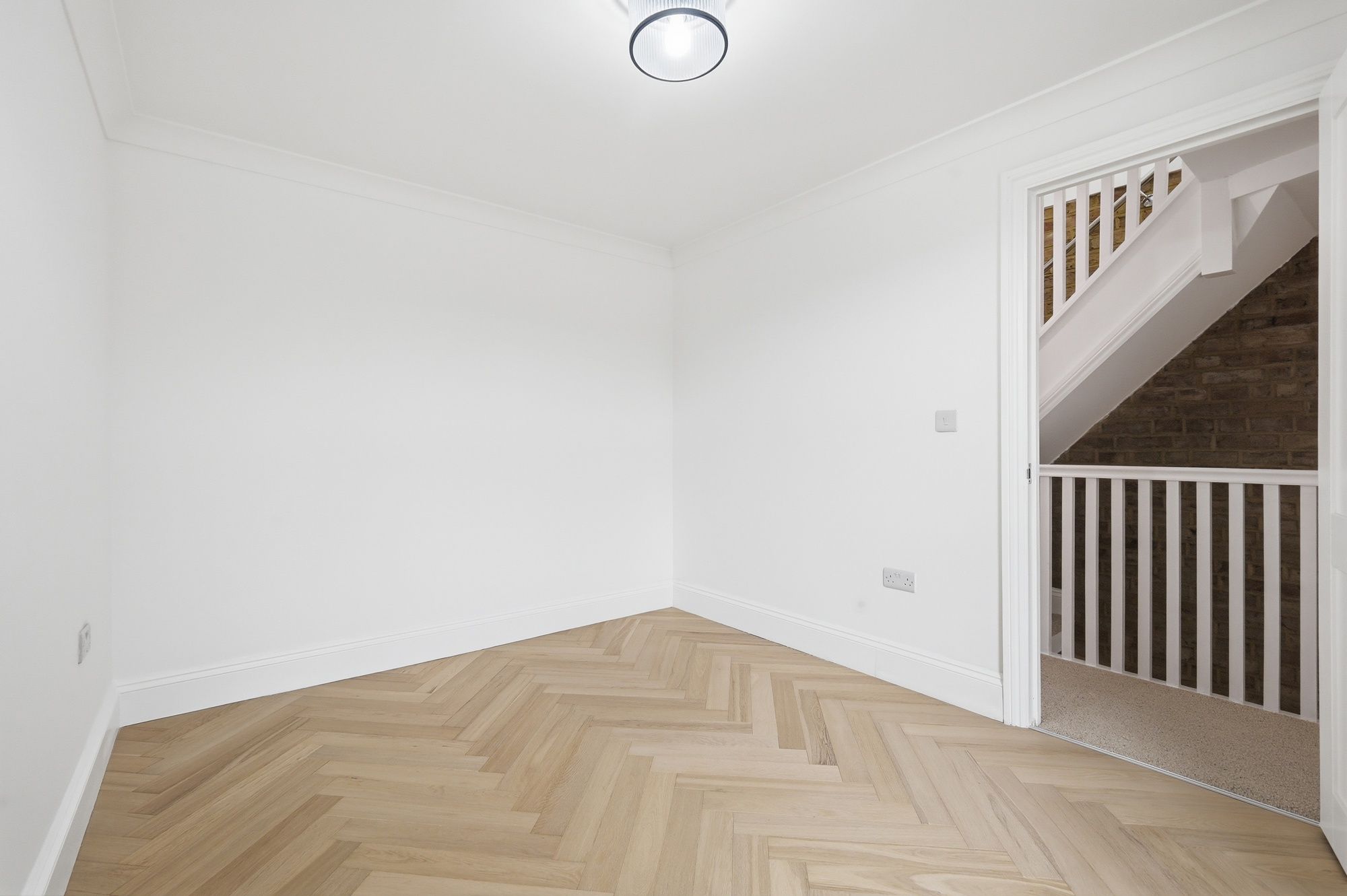 5 bed mid-terraced house for sale in Chichester Road, Leytonstone, E11  - Property Image 21