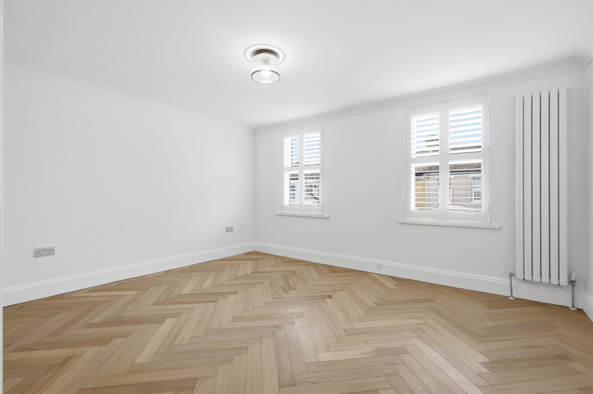 5 bed mid-terraced house for sale in Chichester Road, Leytonstone, E11 17