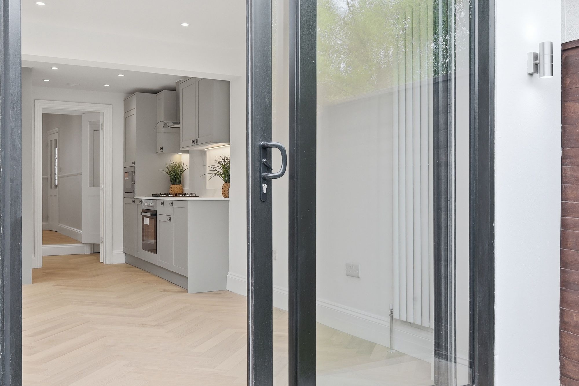 5 bed mid-terraced house for sale in Chichester Road, Leytonstone, E11 30