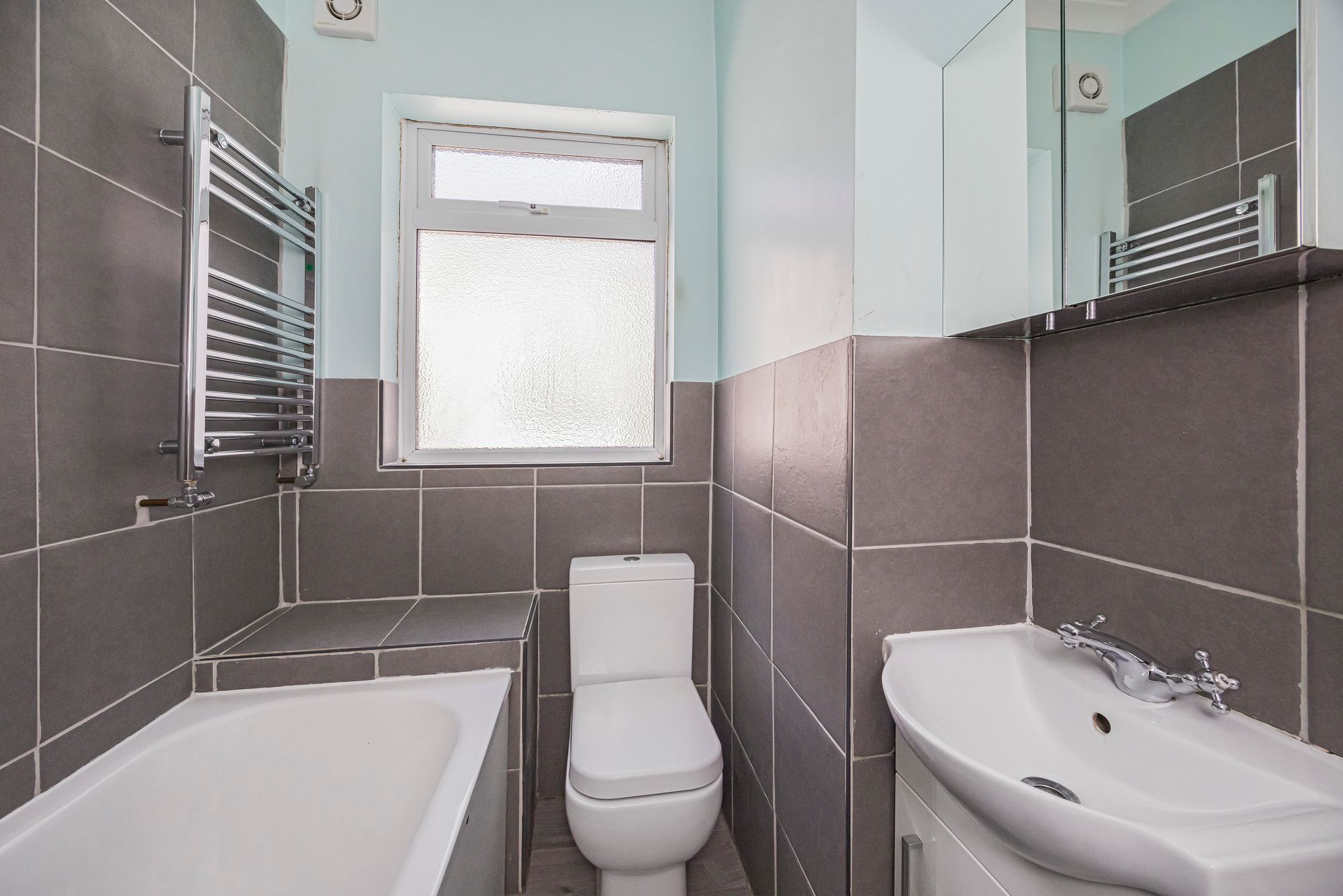 2 bed flat for sale in Park Road, Leyton, E10  - Property Image 8