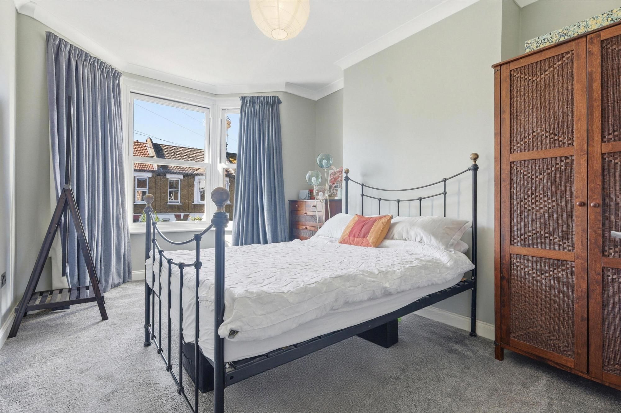 2 bed flat for sale in Albert Road, Leyton, E10  - Property Image 7