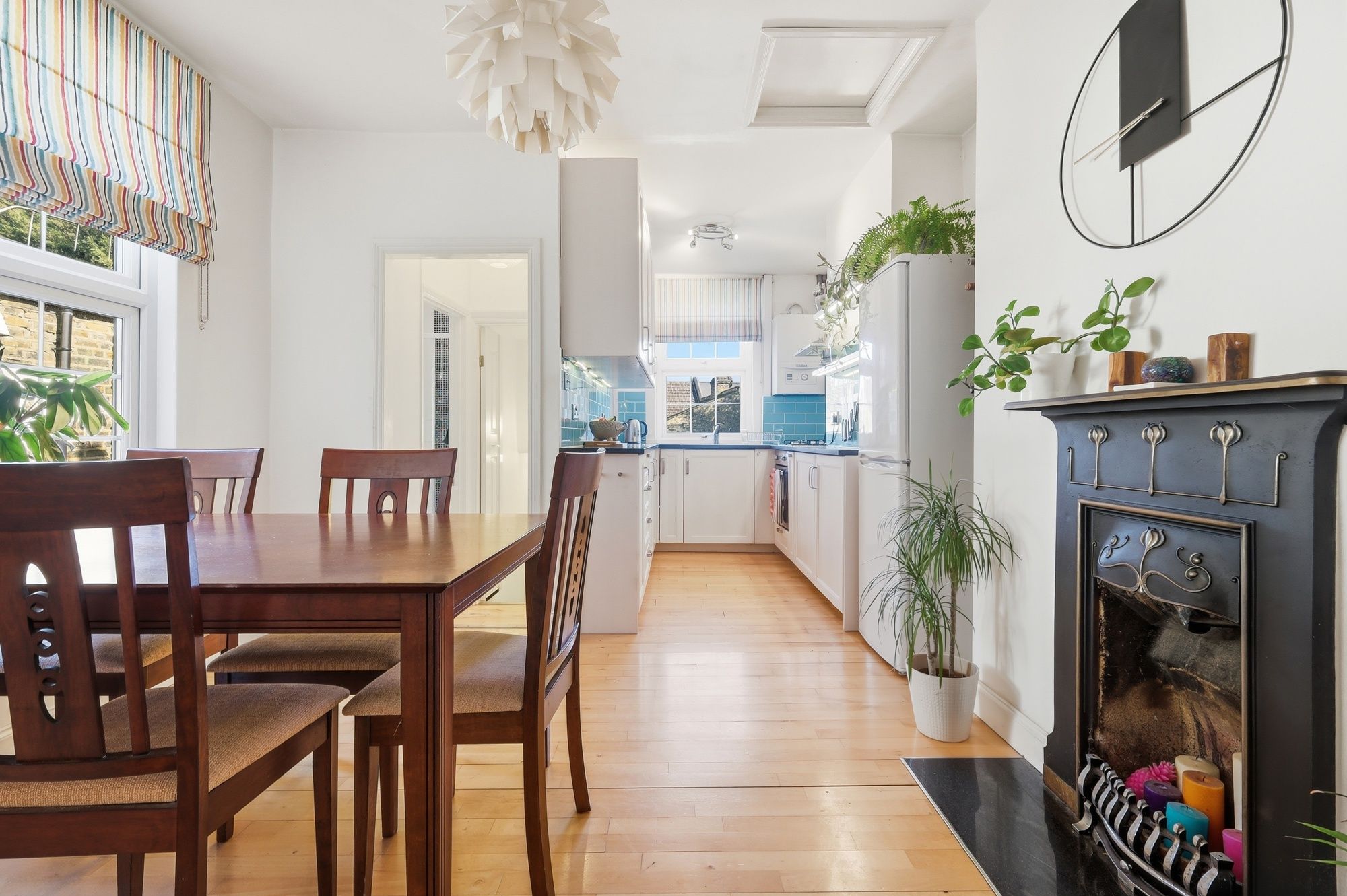 2 bed flat for sale in Albert Road, Leyton, E10  - Property Image 4