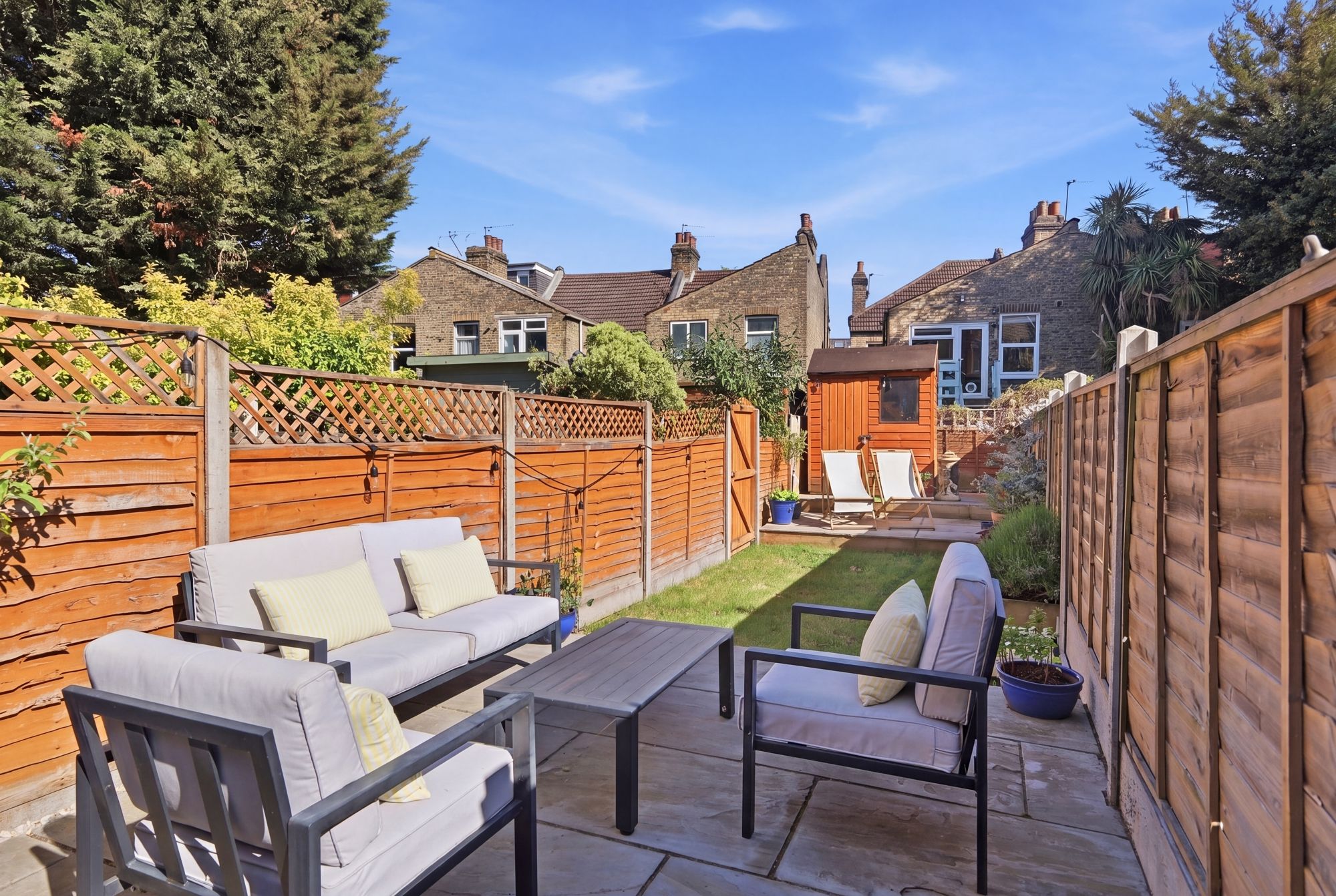2 bed flat for sale in Albert Road, Leyton, E10 12