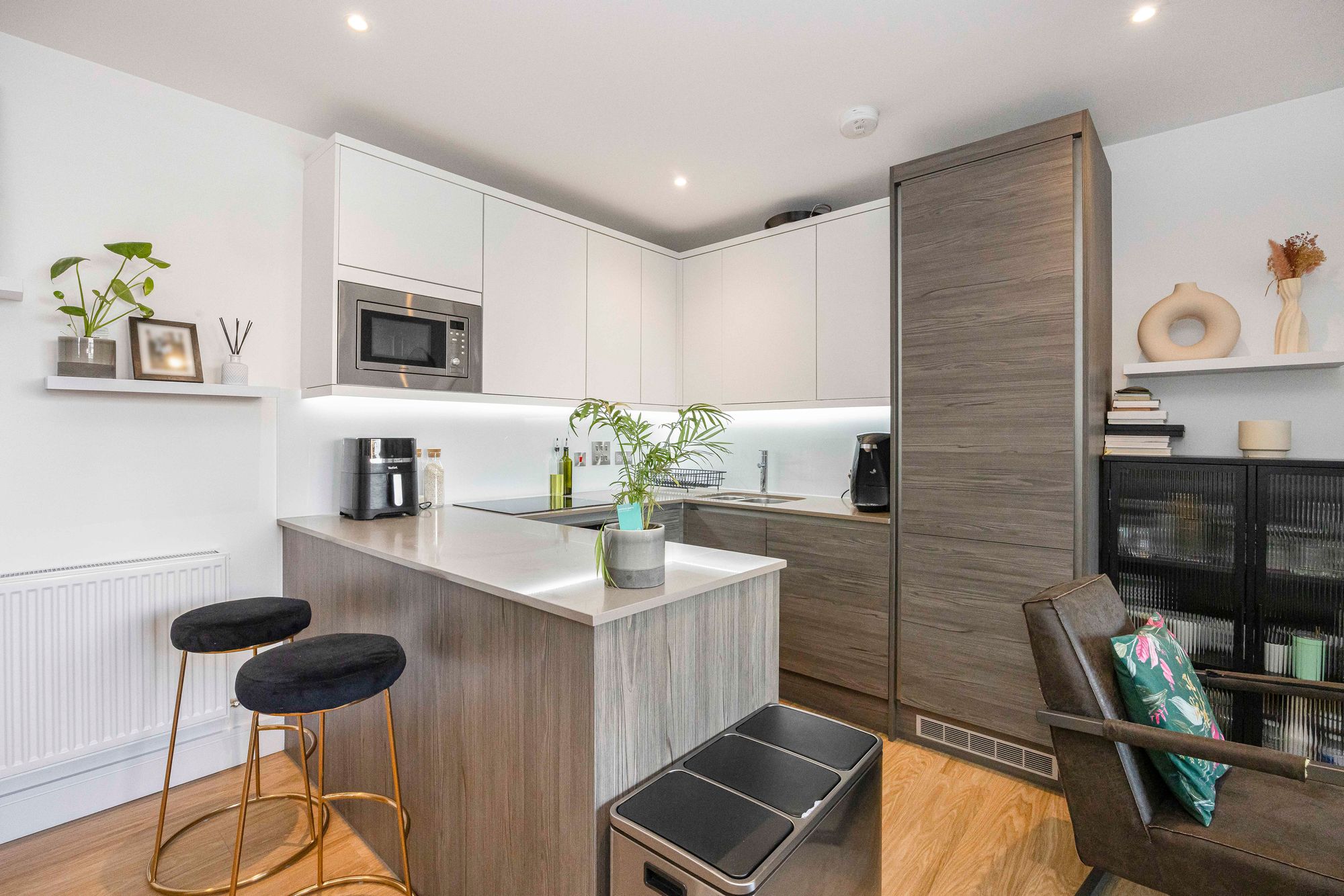 2 bed apartment for sale in Bevan Court, Leyton, E10  - Property Image 8