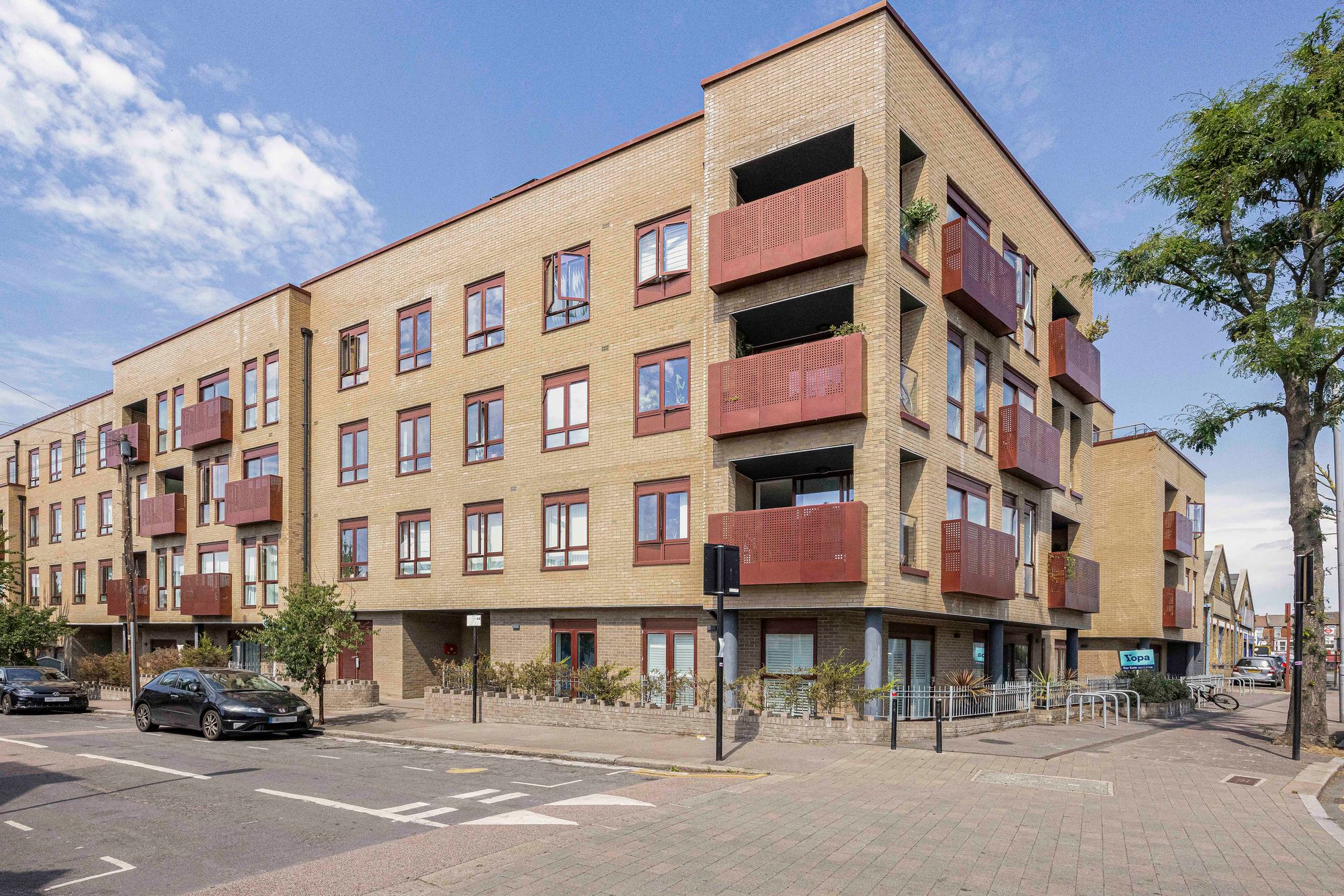 2 bed apartment for sale in Bevan Court, Leyton, E10  - Property Image 1
