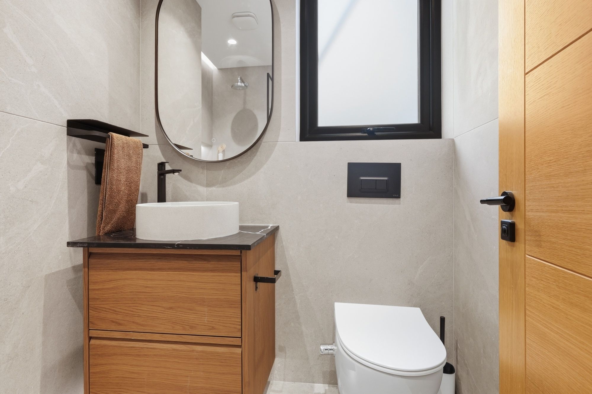 2 bed flat for sale in Calderon Road, Leytonstone, E11  - Property Image 12