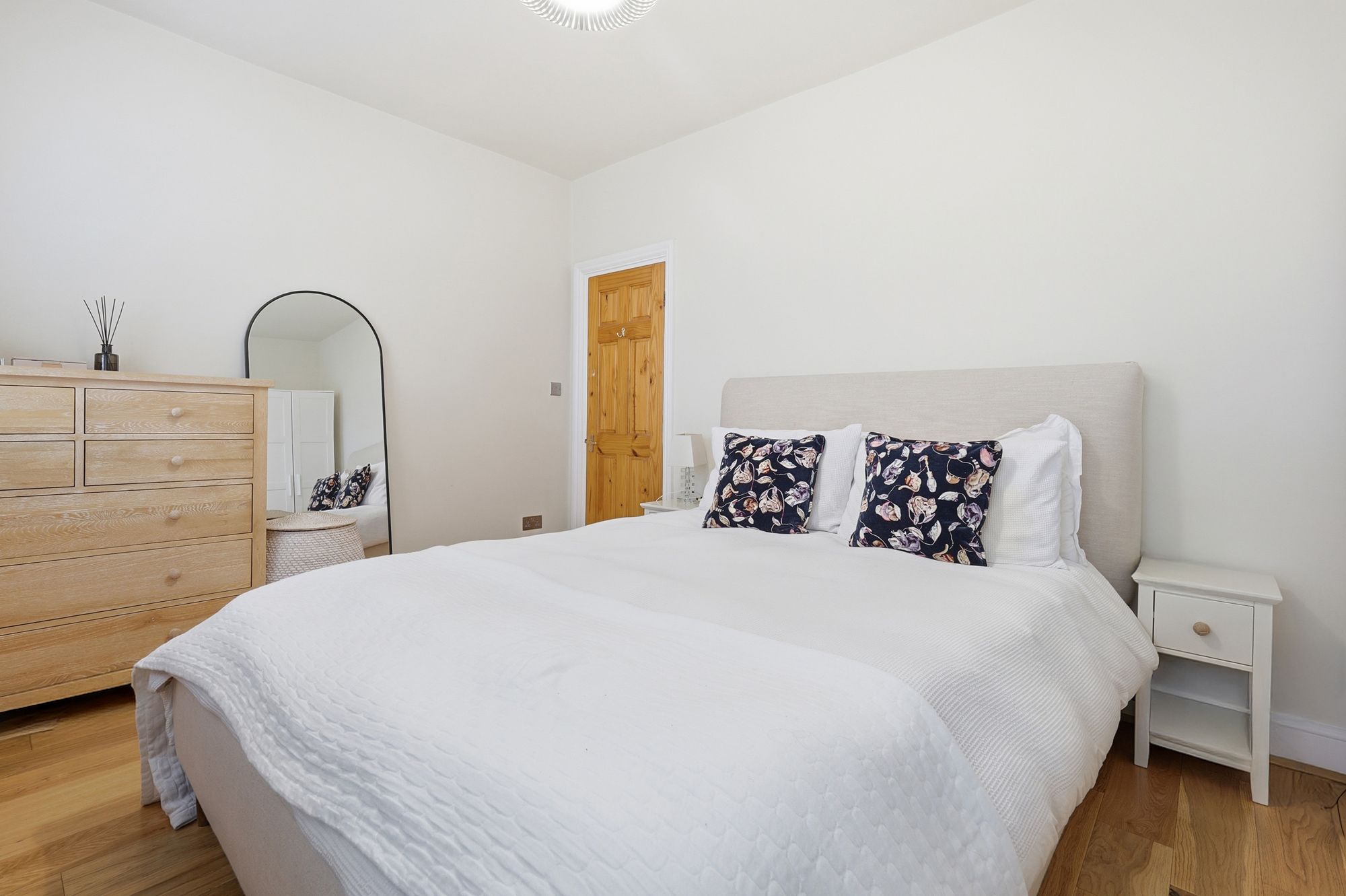 2 bed mid-terraced house for sale in Dawlish Road, Leyton, E10  - Property Image 14
