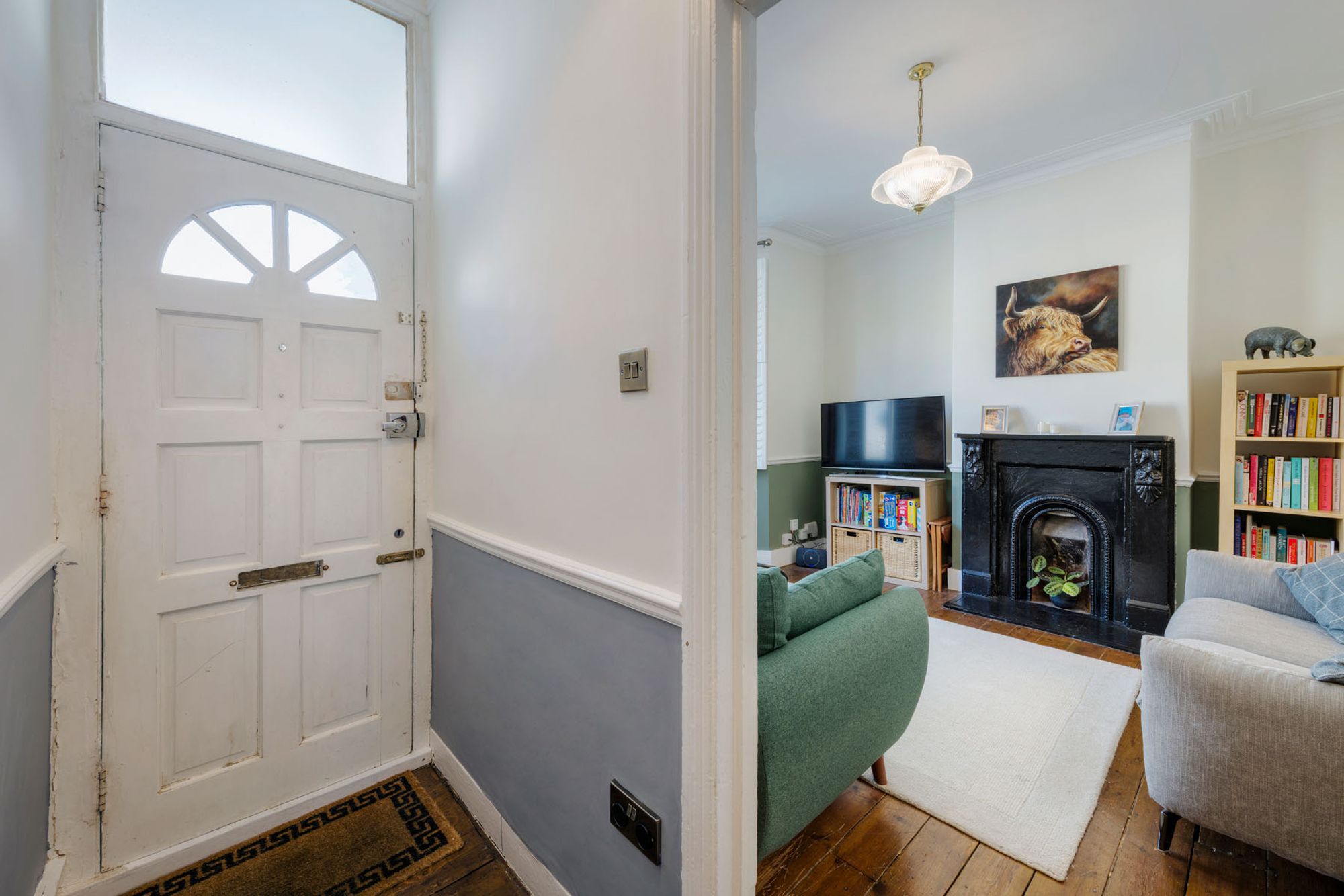 3 bed terraced house for sale in Pearcroft Road, Leytonstone, E11  - Property Image 5