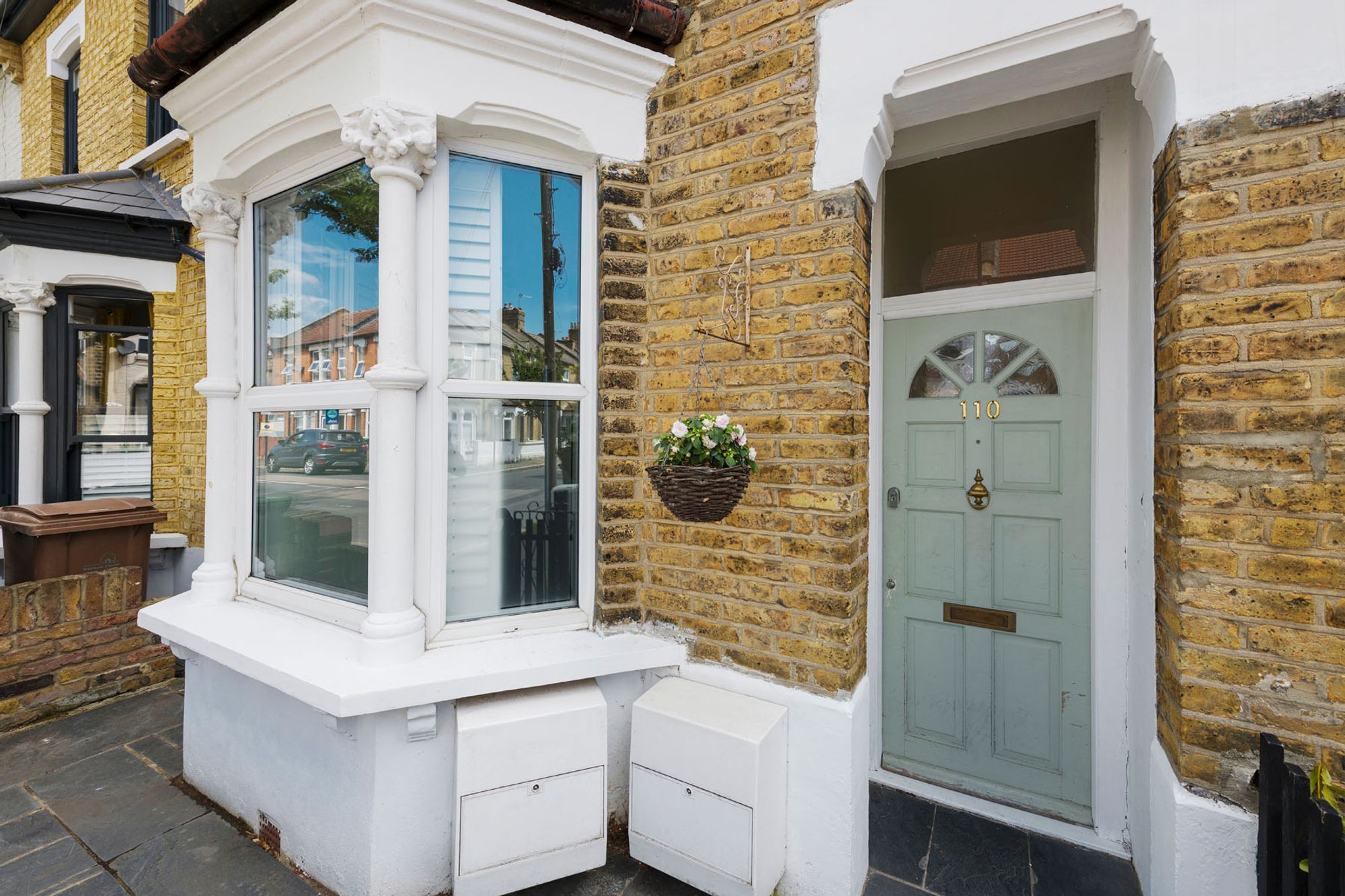 3 bed terraced house for sale in Pearcroft Road, Leytonstone, E11  - Property Image 2