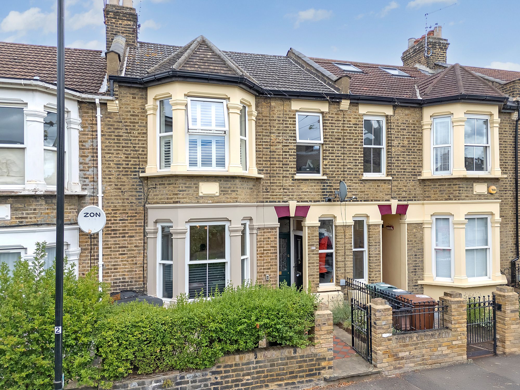 3 bed flat for sale in St. Annes Road, London, E11