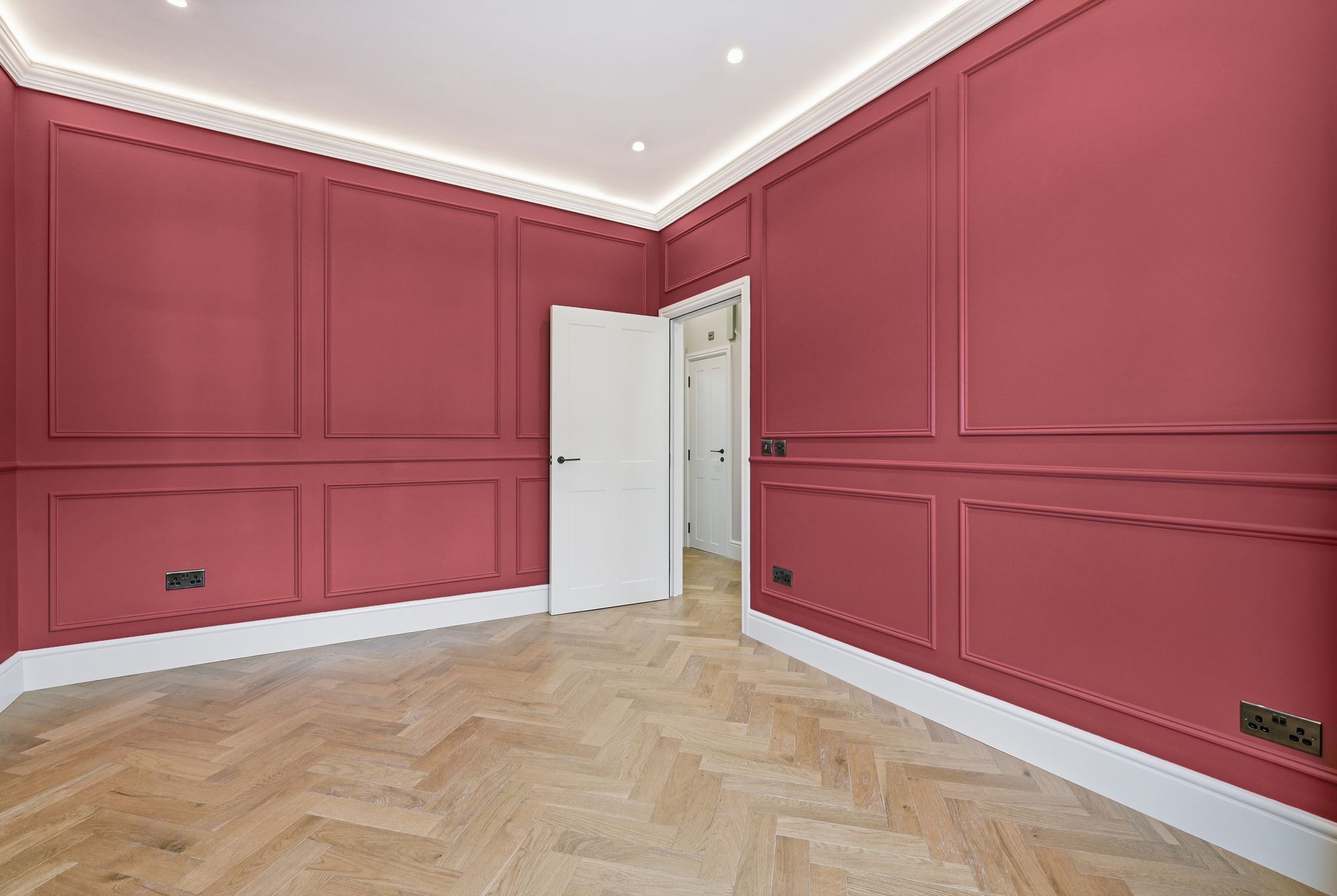 3 bed terraced house for sale in Scotts Road, Leyton, E10  - Property Image 5