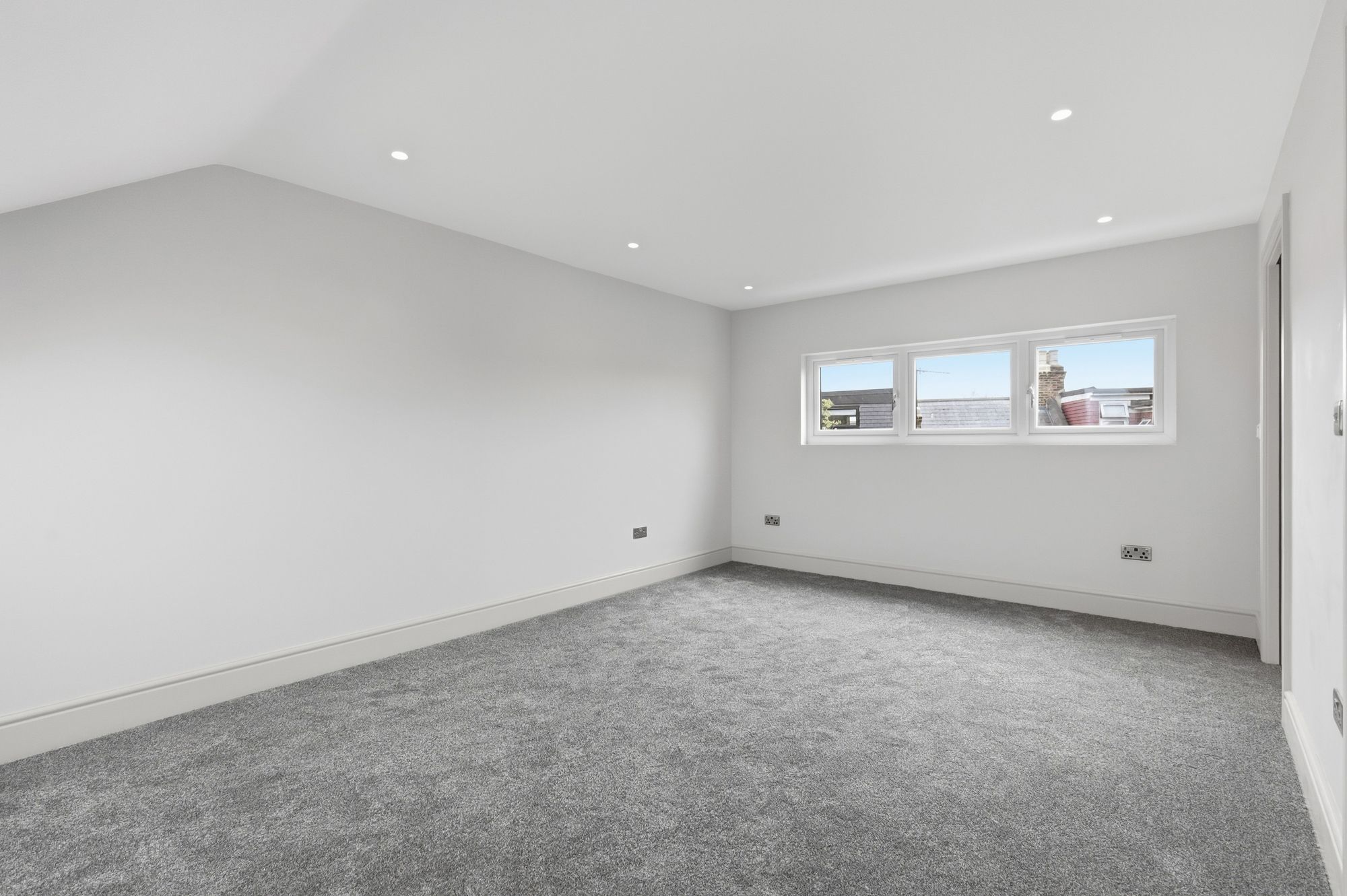 3 bed terraced house for sale in Scotts Road, Leyton, E10  - Property Image 26