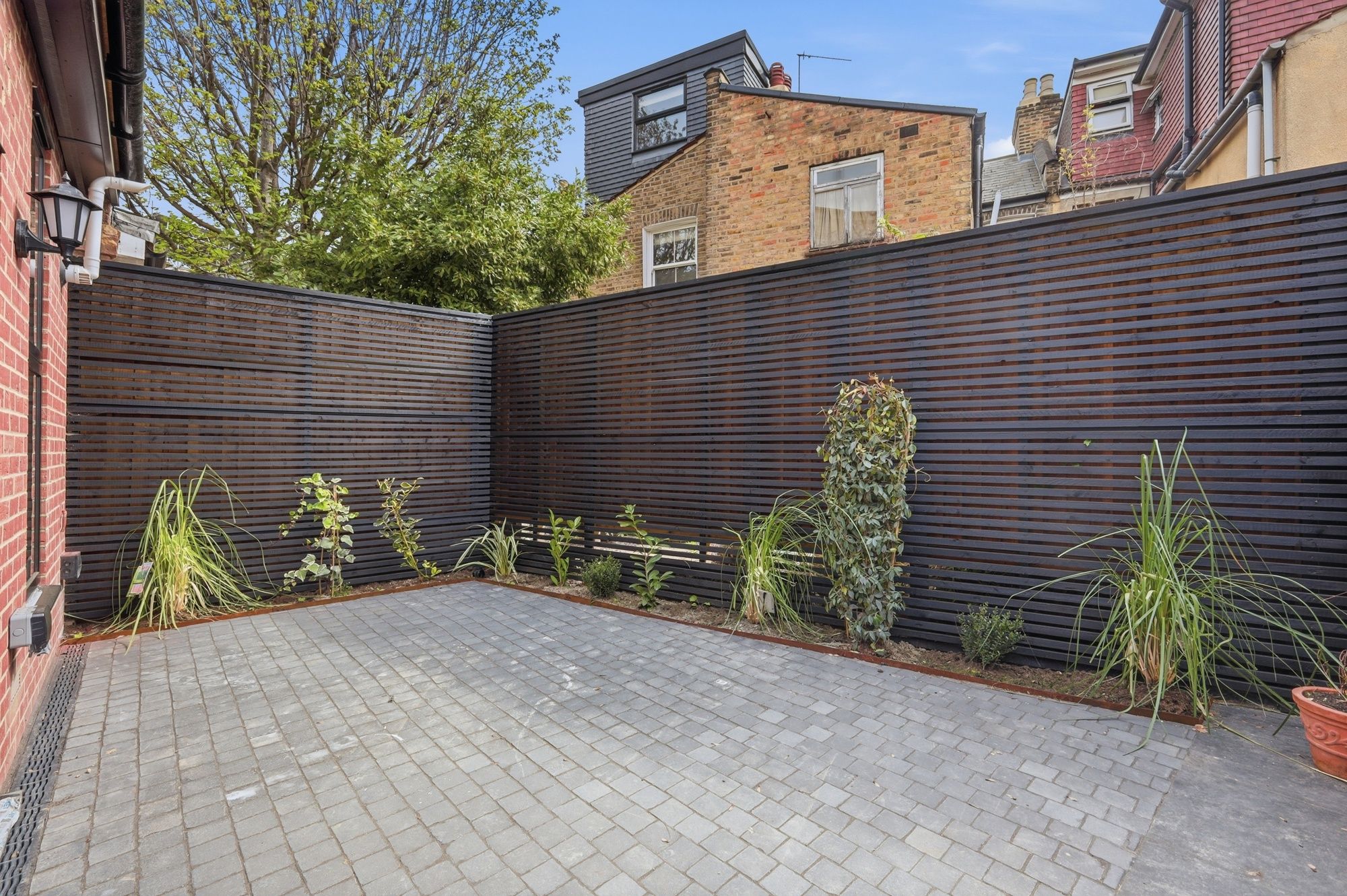 3 bed terraced house for sale in Scotts Road, Leyton, E10  - Property Image 15