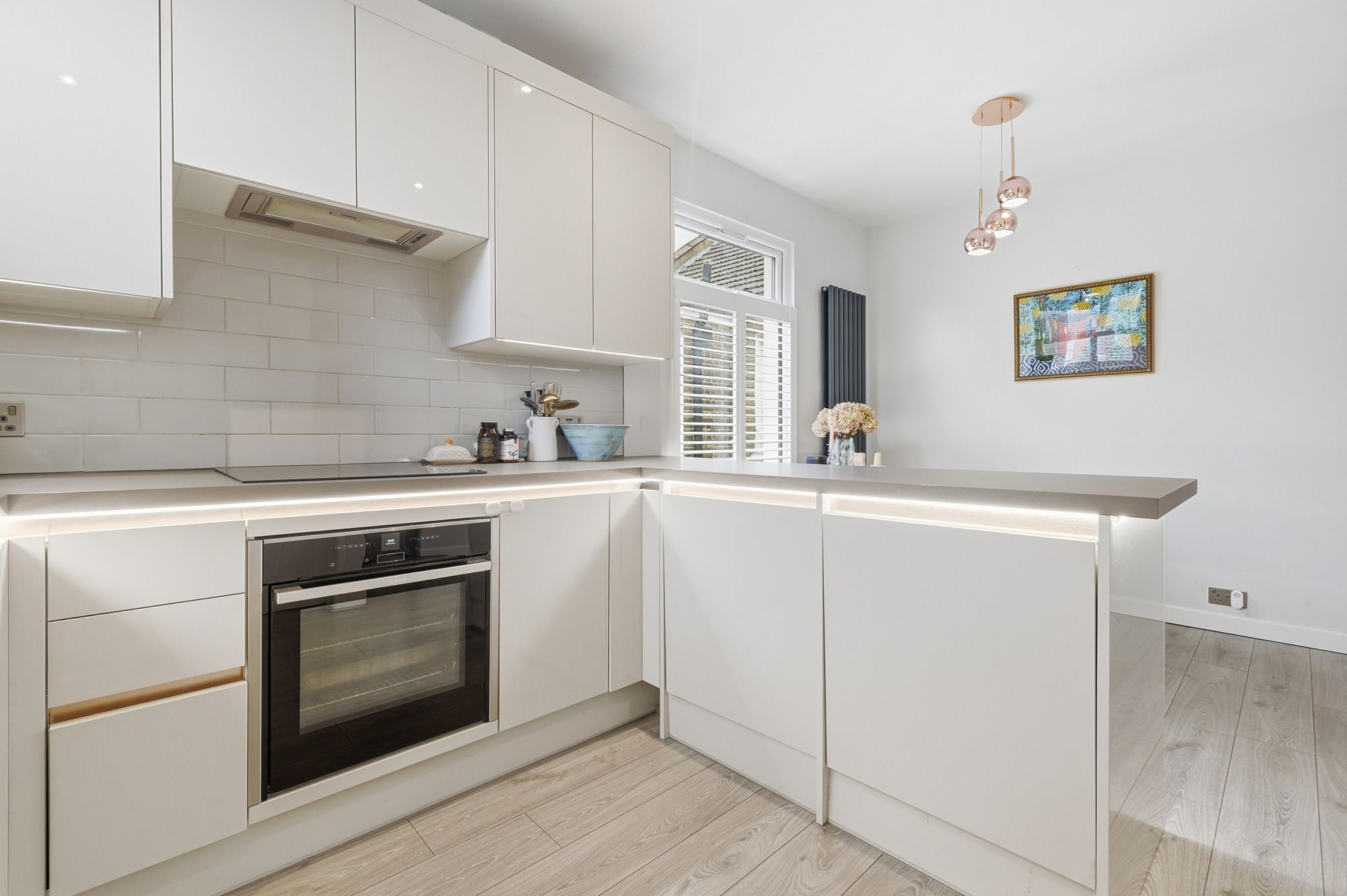 2 bed flat for sale in Huxley Road, Leyton, E10 3