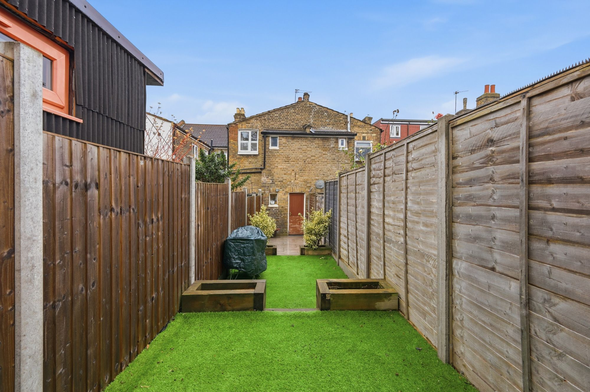 2 bed flat for sale in Huxley Road, Leyton, E10 15