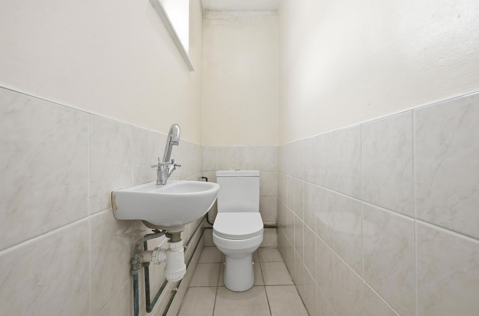 3 bed mid-terraced house for sale in Manor Road, Leyton, E10  - Property Image 9