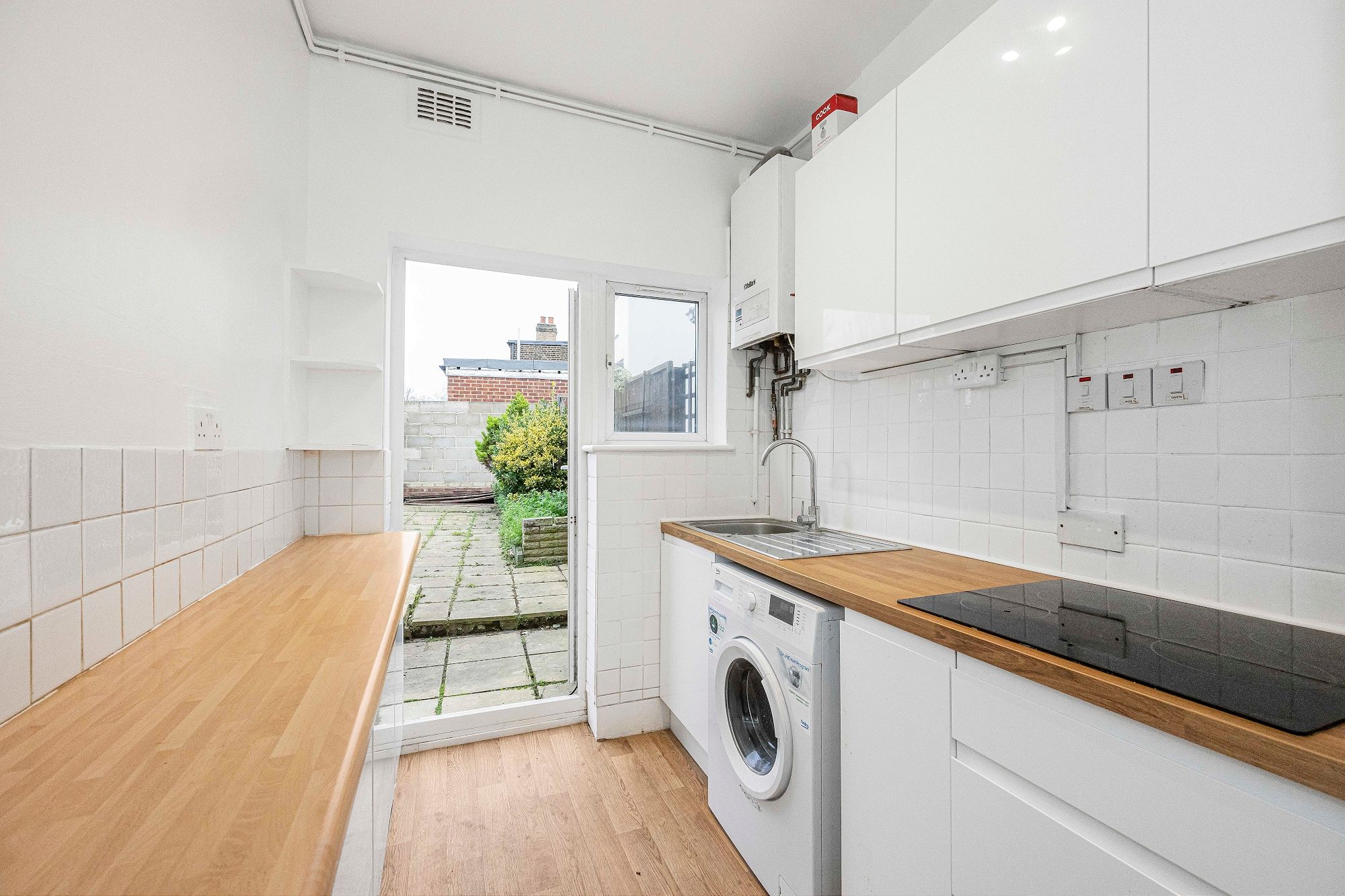 3 bed terraced house for sale in Higham Hill Road, London, E17  - Property Image 9