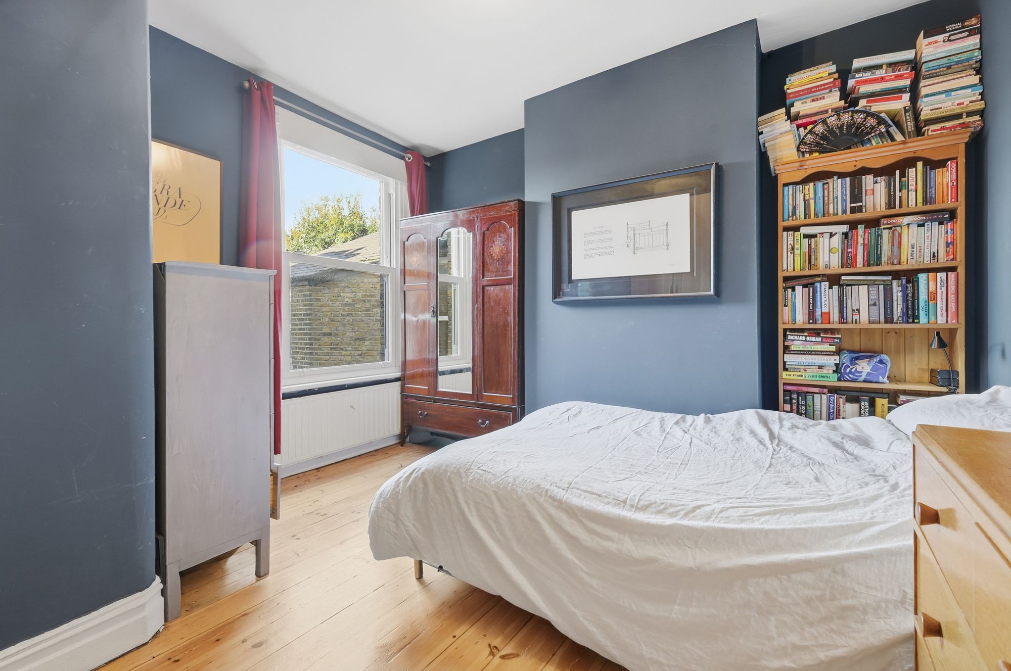 2 bed flat for sale in Richmond Road, London, E11  - Property Image 10