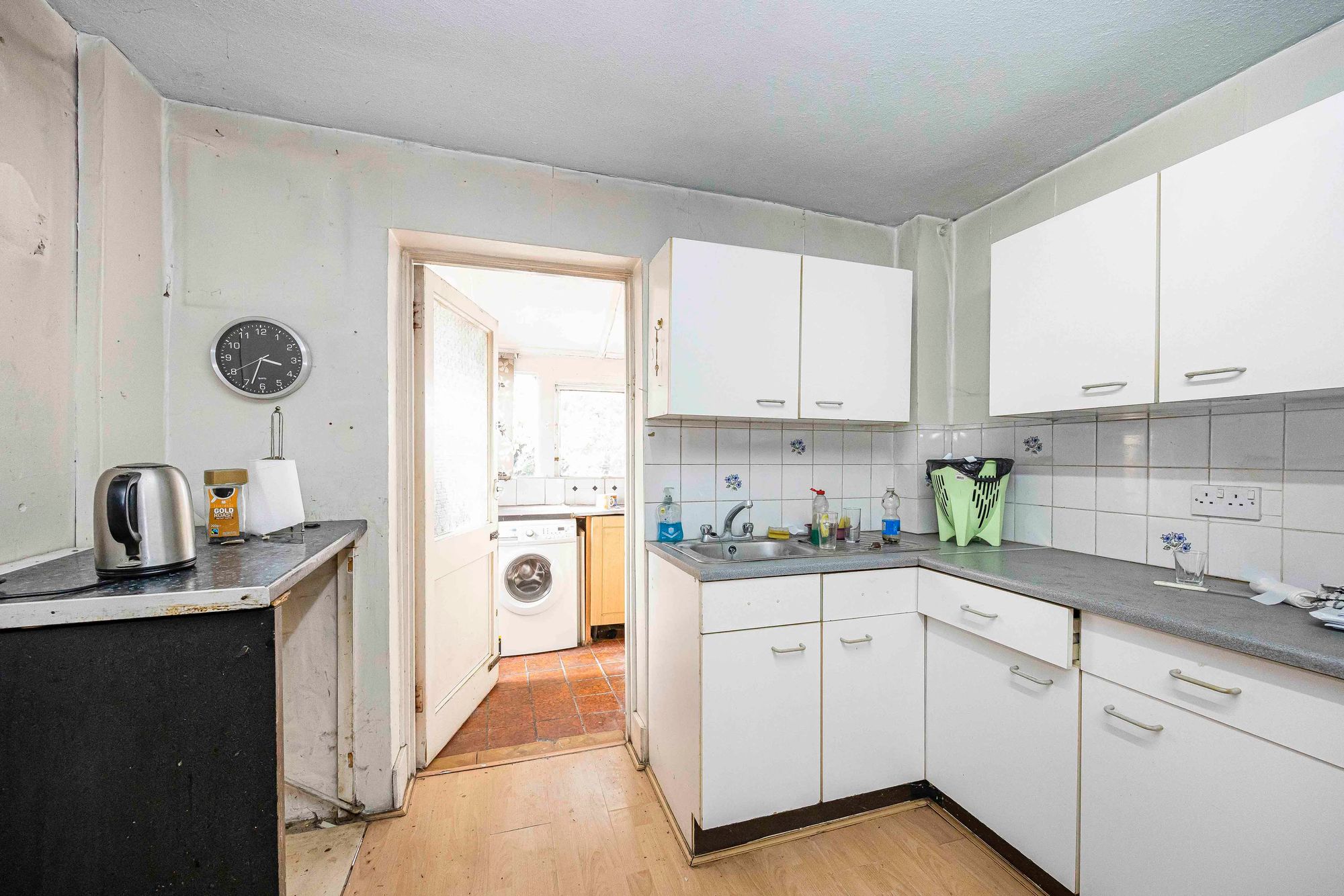 3 bed mid-terraced house for sale in St. Georges Road, Leyton 3