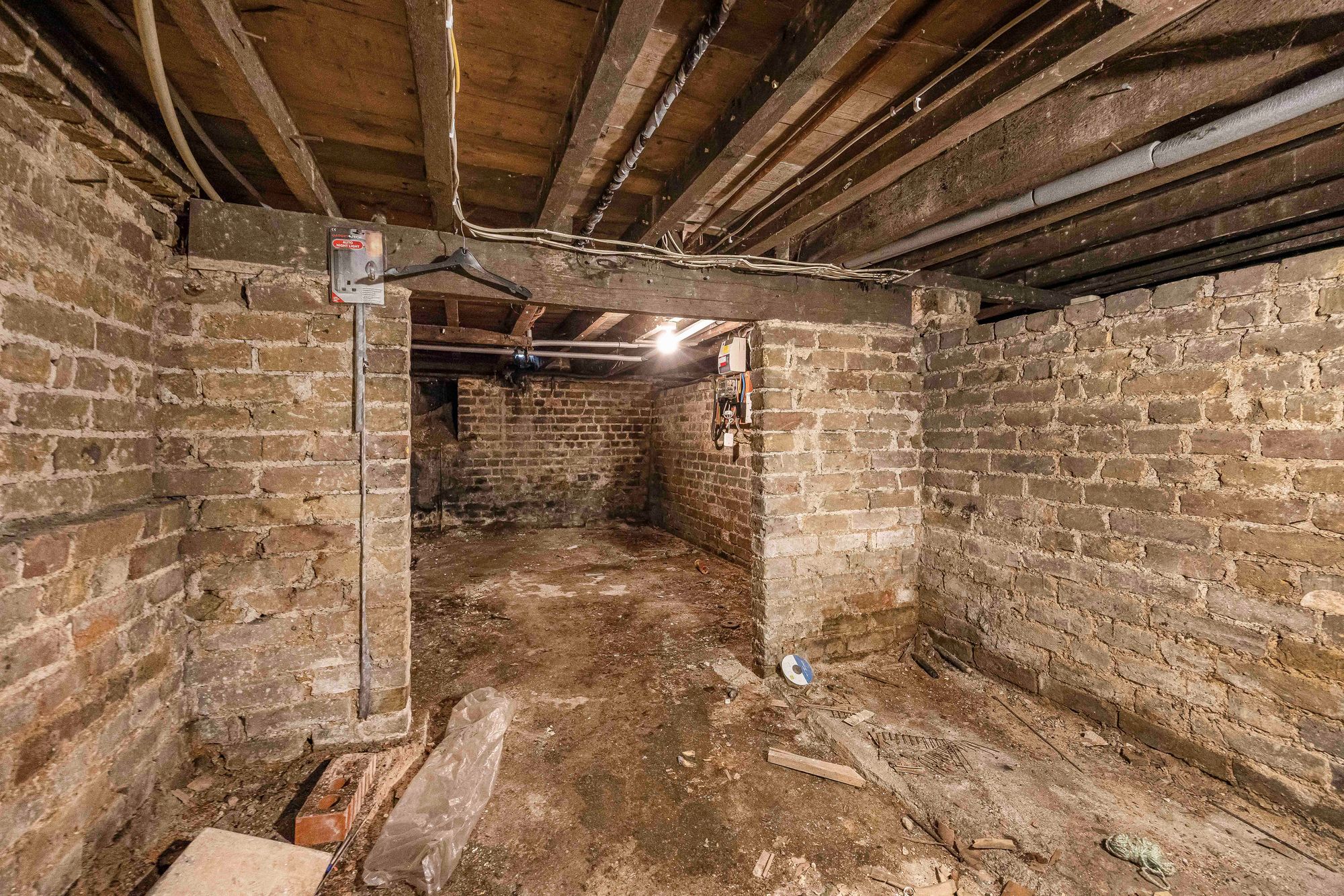 3 bed mid-terraced house for sale in St. Georges Road, Leyton  - Property Image 13