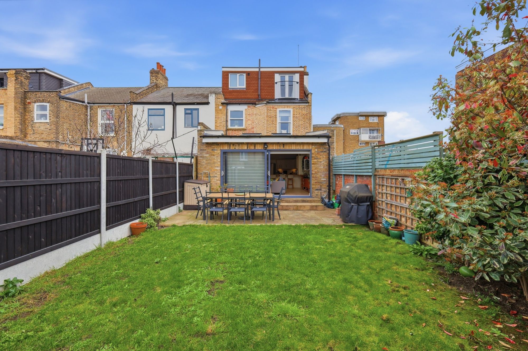 3 bed end of terrace house for sale in Lea Hall Road, Leyton, E10  - Property Image 4