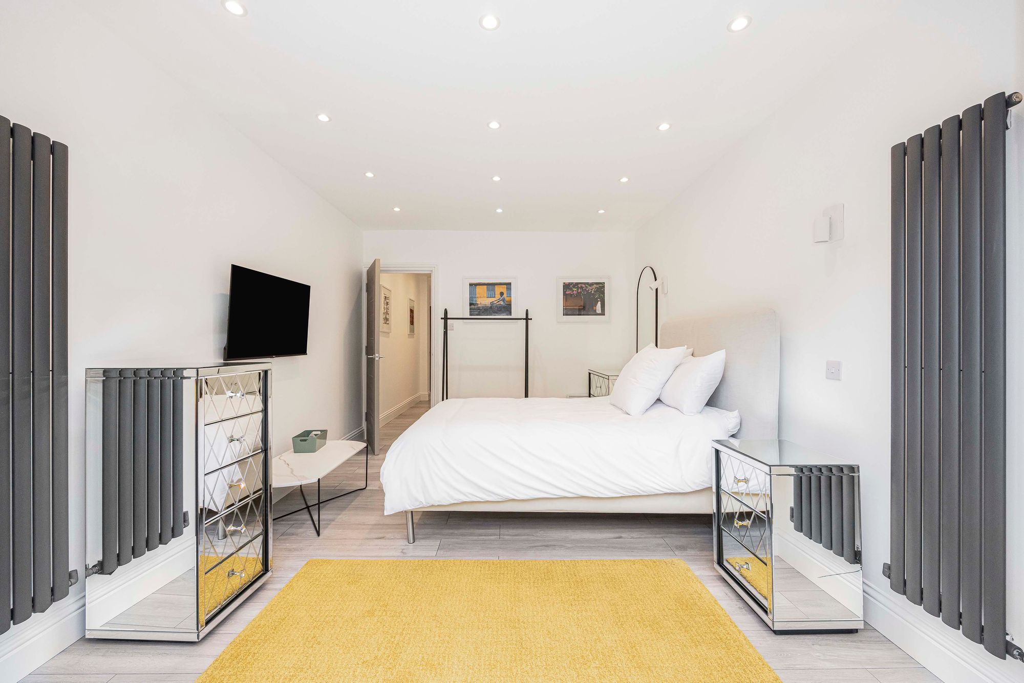 2 bed flat for sale in Ashburnham Road, London, NW10  - Property Image 17