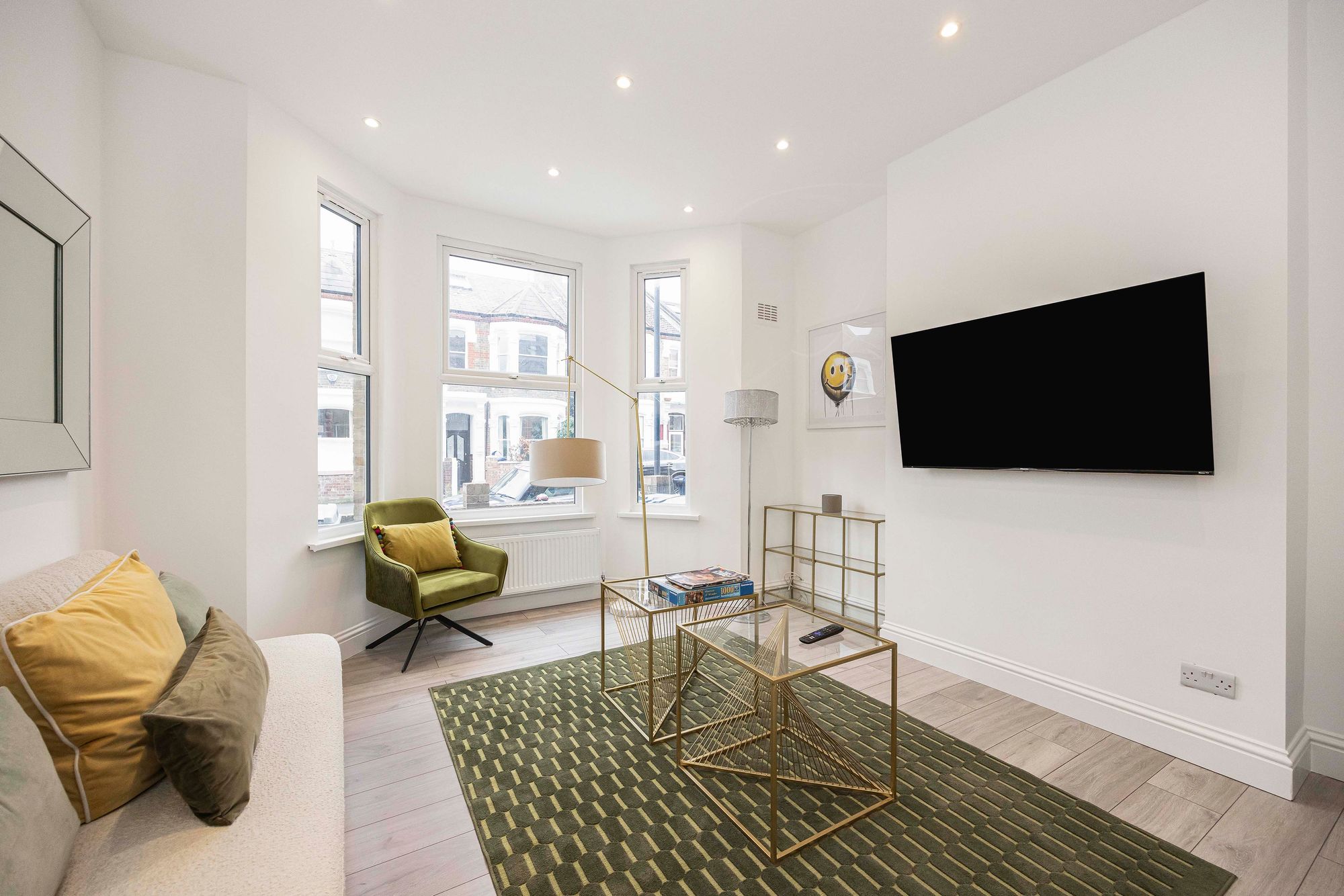 2 bed flat for sale in Ashburnham Road, London, NW10 5