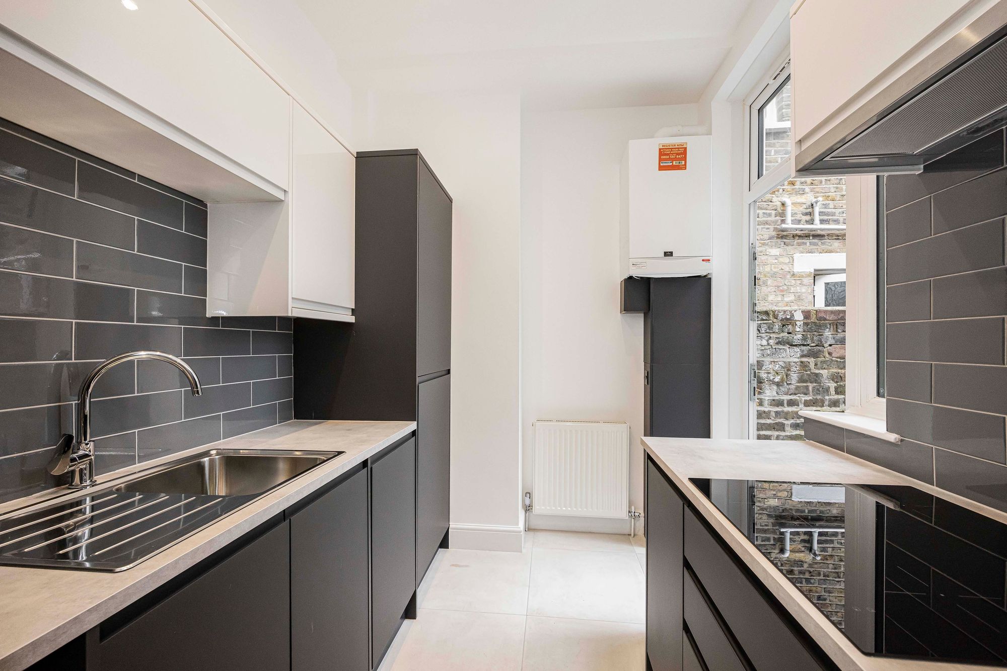 2 bed flat for sale in Ashburnham Road, London, NW10  - Property Image 8