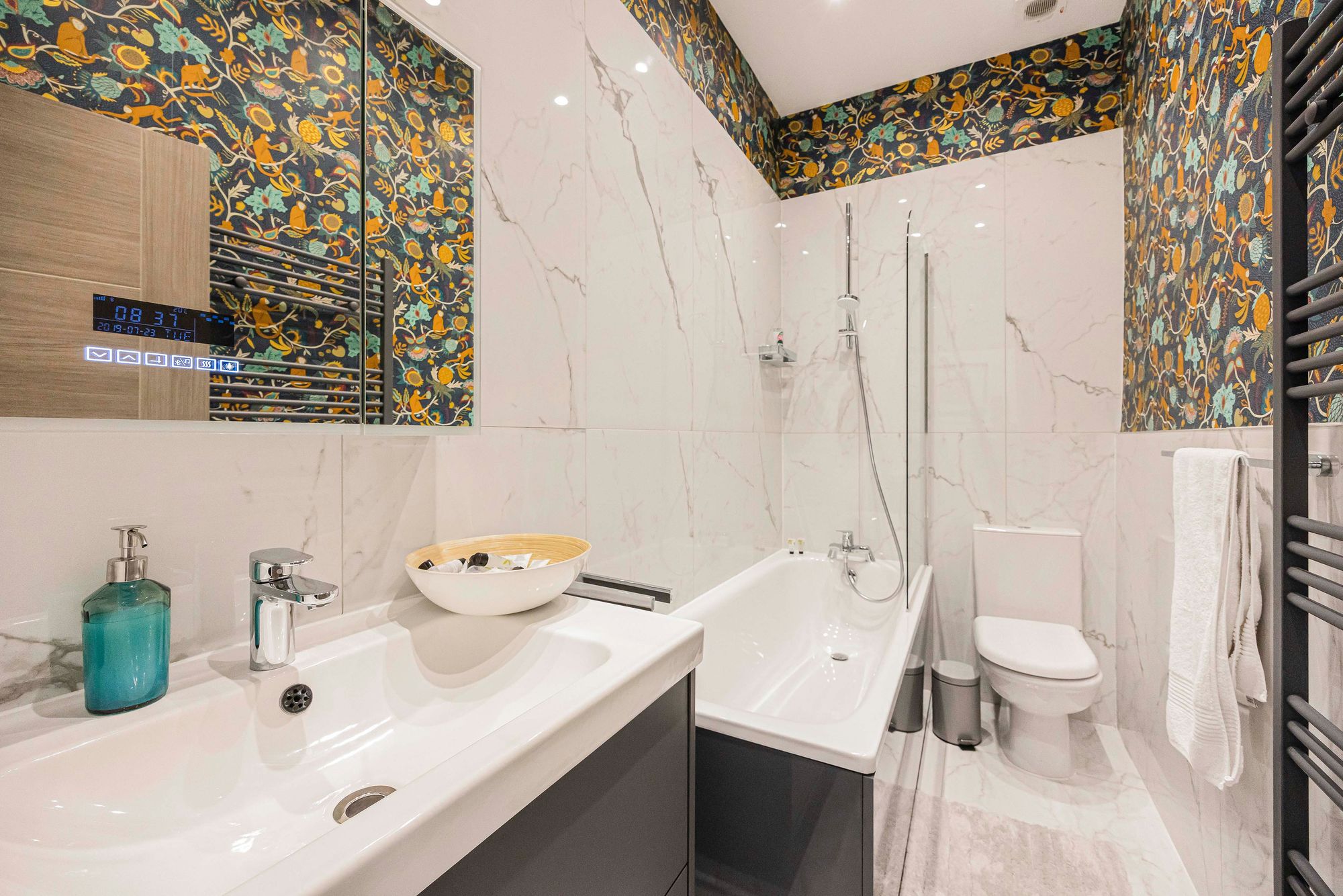 2 bed flat for sale in Ashburnham Road, London, NW10 14