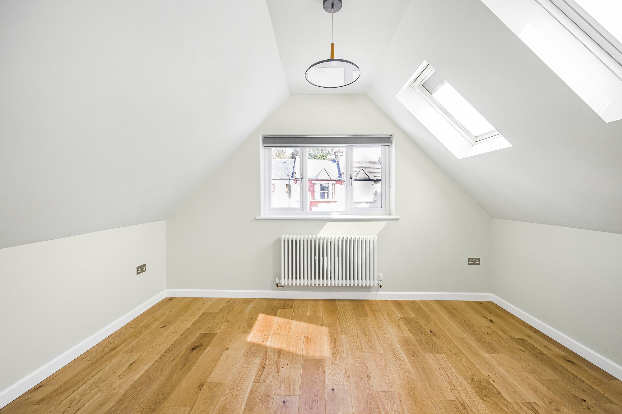 3 bed house to rent in Norlington Road, Leyton, E10 8