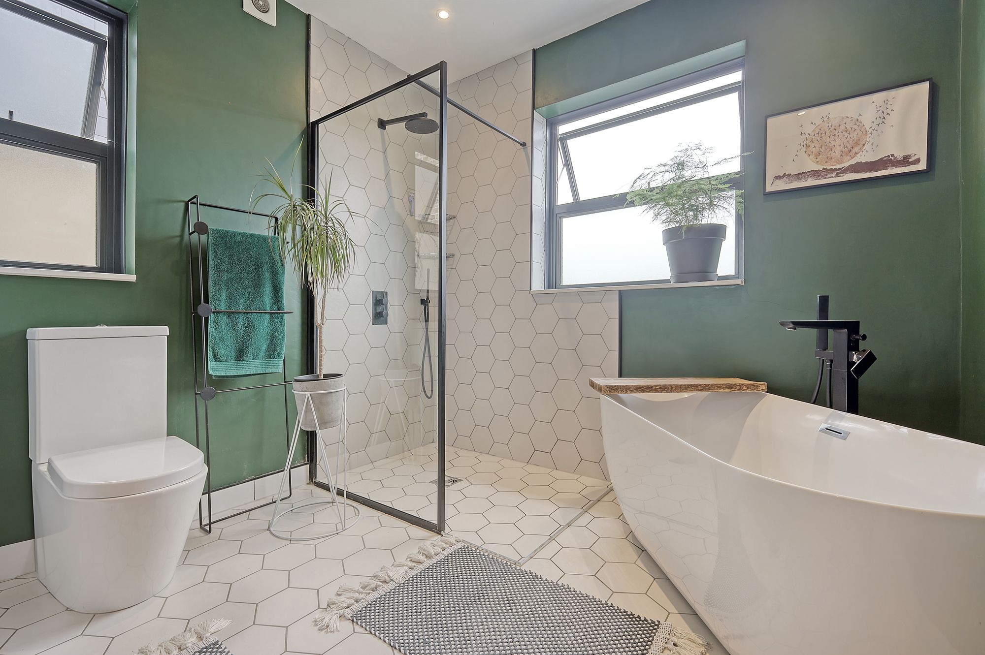 4 bed mid-terraced house for sale in Murchison Road, London, E10  - Property Image 14