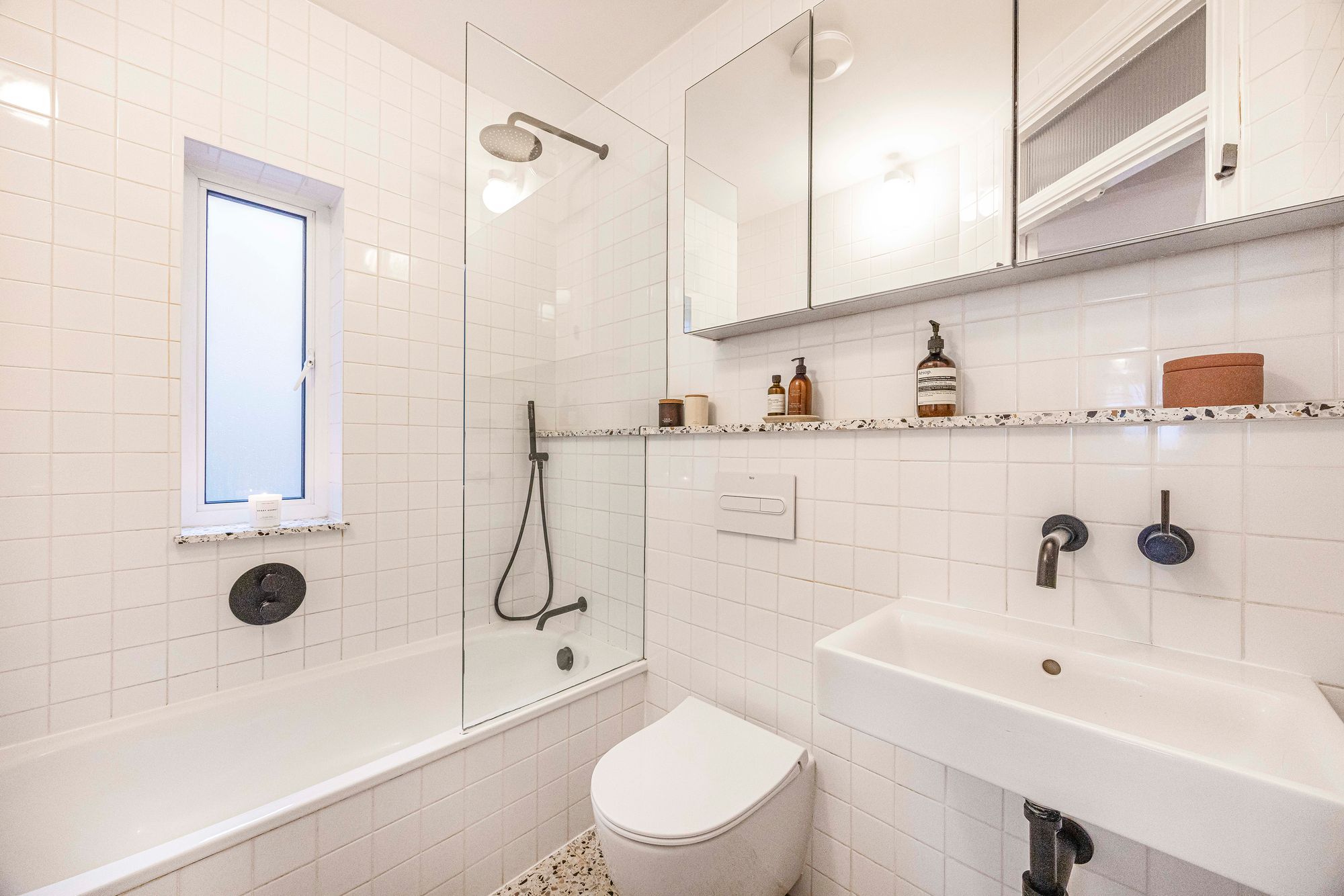 2 bed flat for sale in Francis Road, Leyton, E10  - Property Image 12