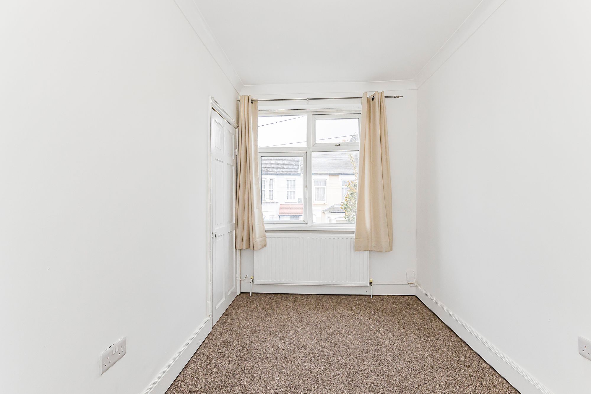 3 bed house to rent in Ashville Road, Leytonstone, E11  - Property Image 4