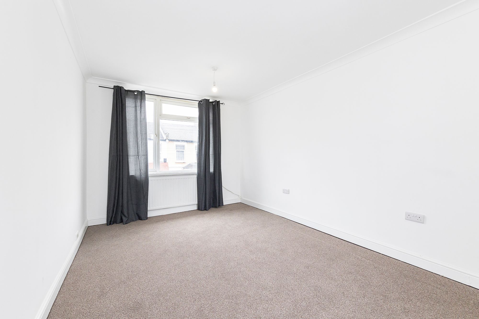3 bed house to rent in Ashville Road, Leytonstone, E11  - Property Image 12