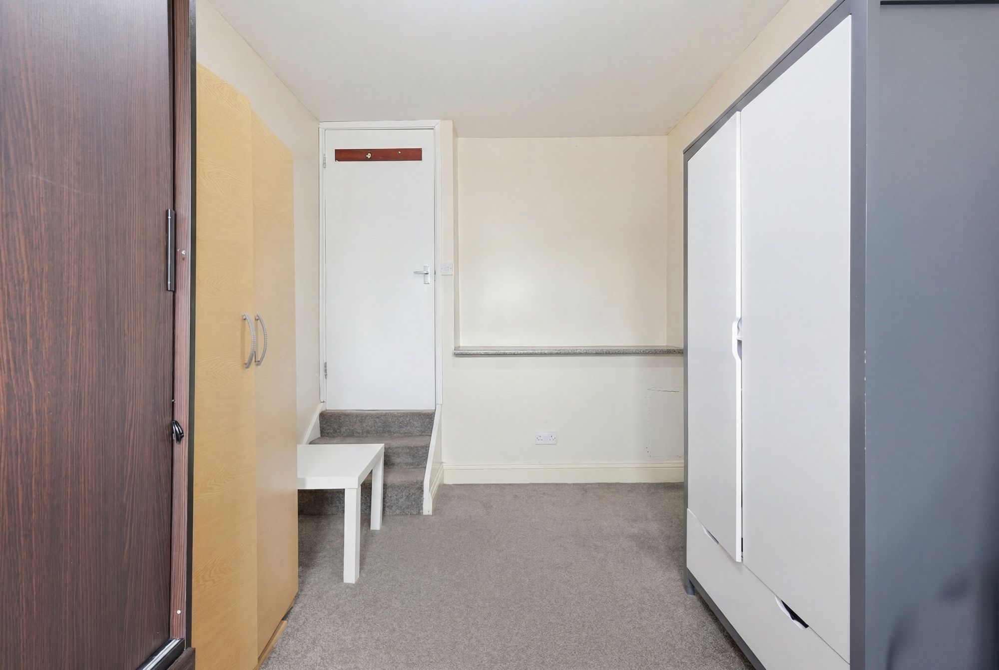 6 bed end of terrace house for sale in Beaconsfield Road, Leyton, E10 11