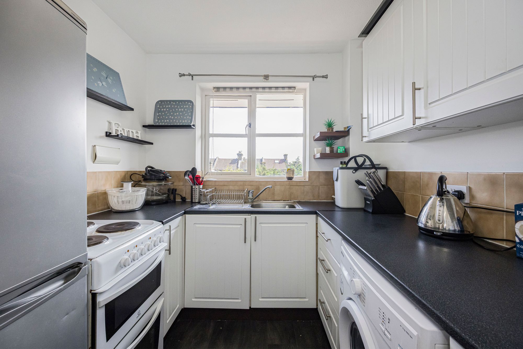 1 bed apartment for sale in Paramount House, High Road Leytonstone, Leytonstone, E11  - Property Image 4
