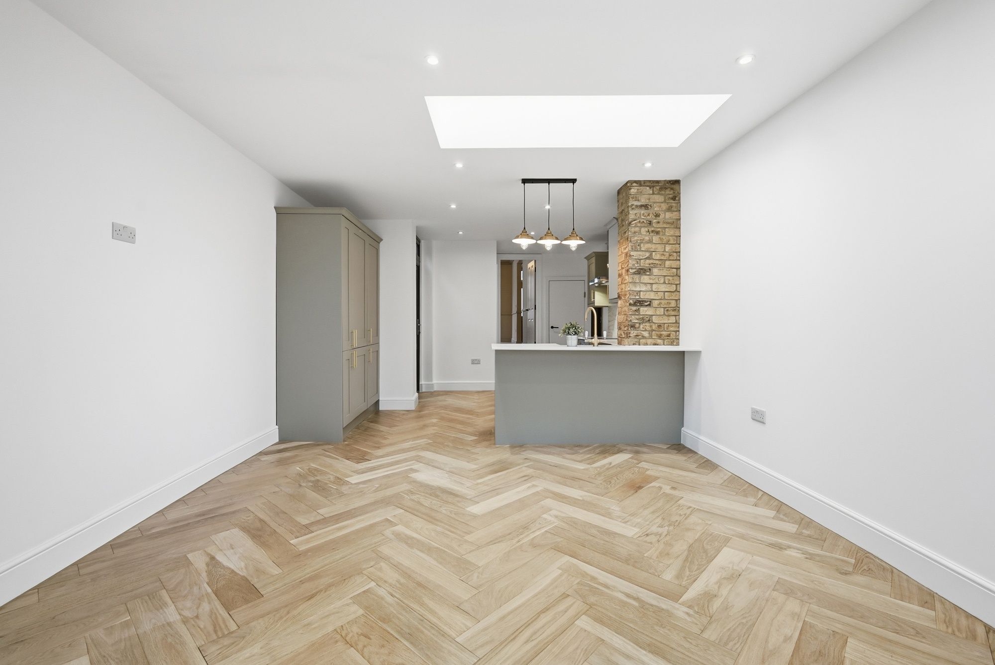 4 bed mid-terraced house for sale in St. Marys Road, Leyton, E10 12