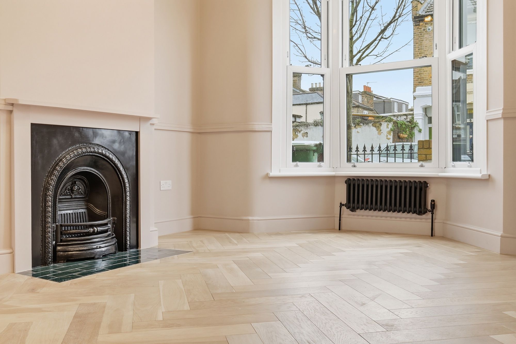 4 bed mid-terraced house for sale in St. Marys Road, Leyton, E10 21