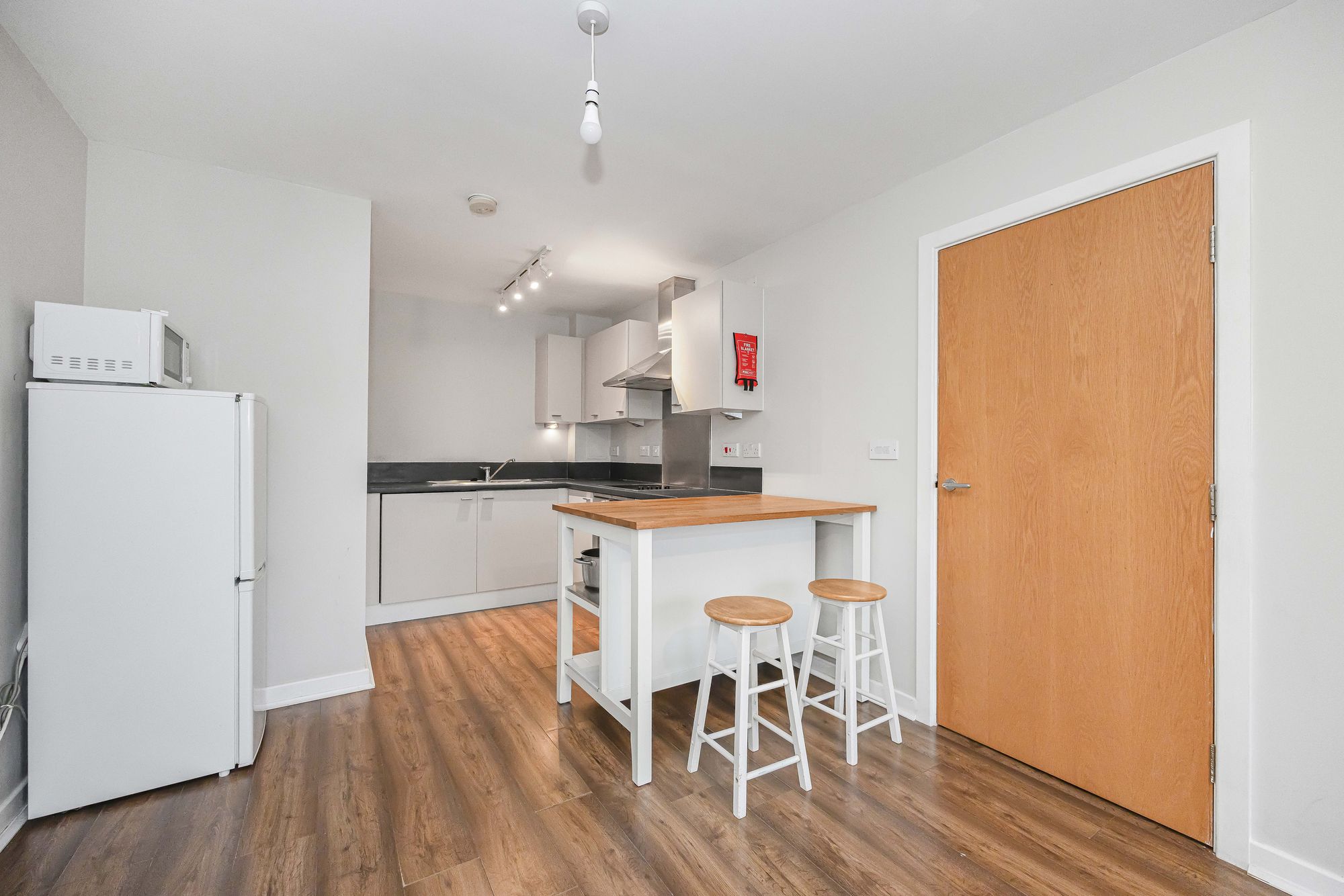 1 bed apartment for sale in Cunningham Court, Oliver Road, Leyton, E10 4