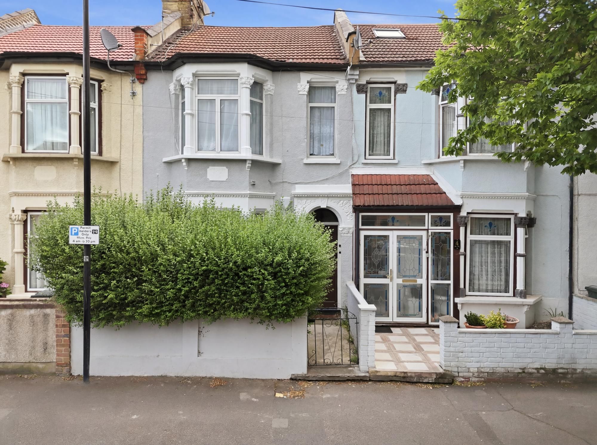 1 bed flat for sale in Westerham Road, Leyton, E10  - Property Image 1